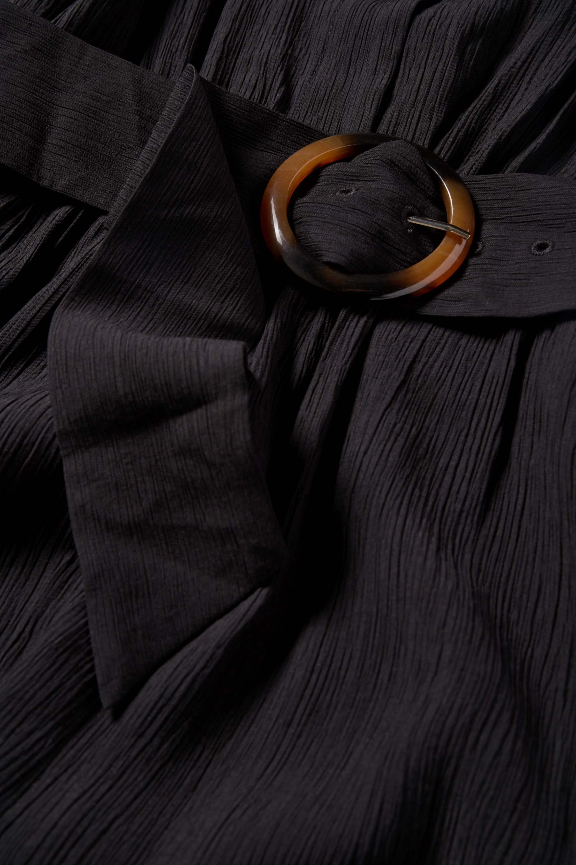 Jumpsuit with belt - textured black