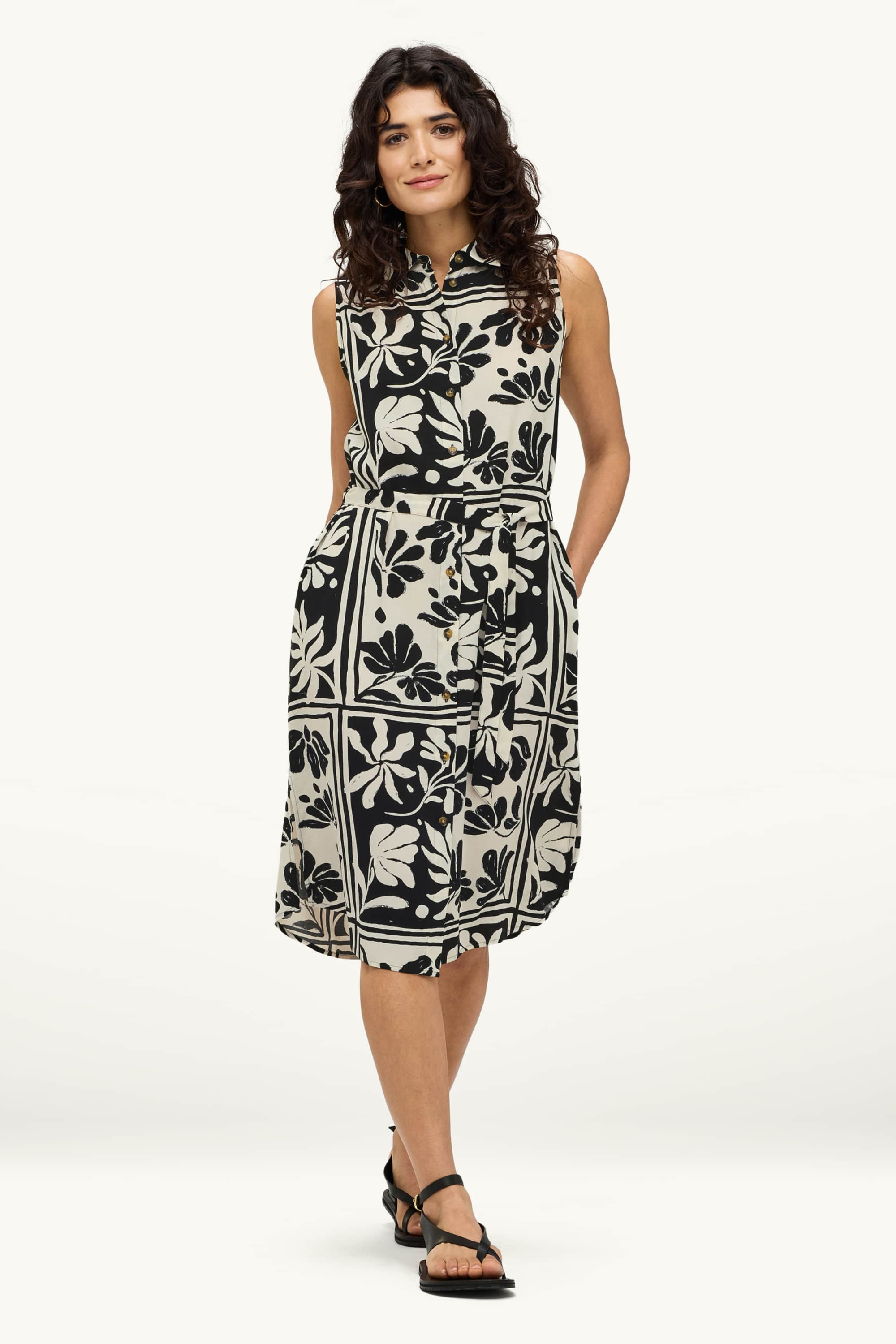 Shirt dress - floral black / white