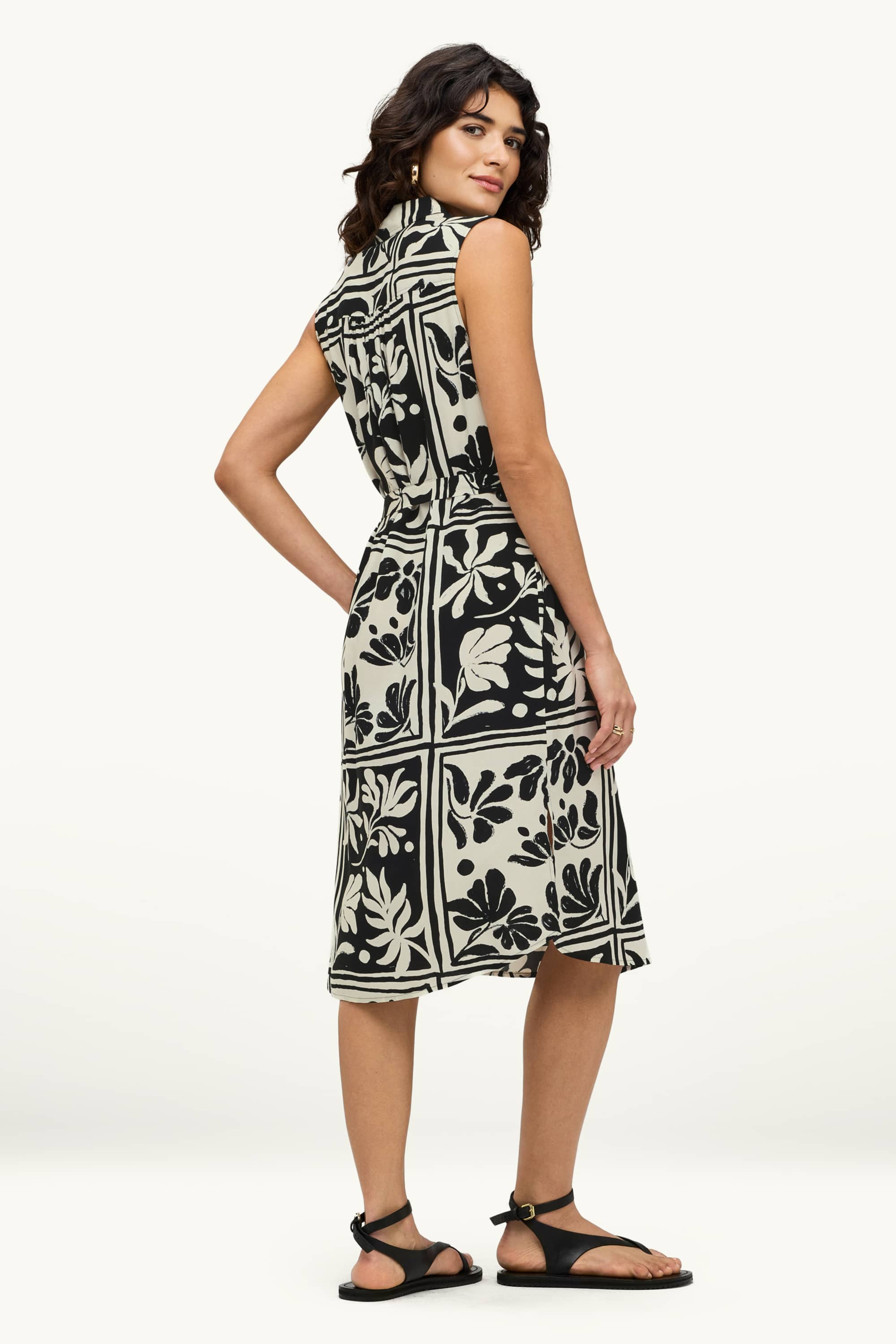 Shirt dress - floral black / white