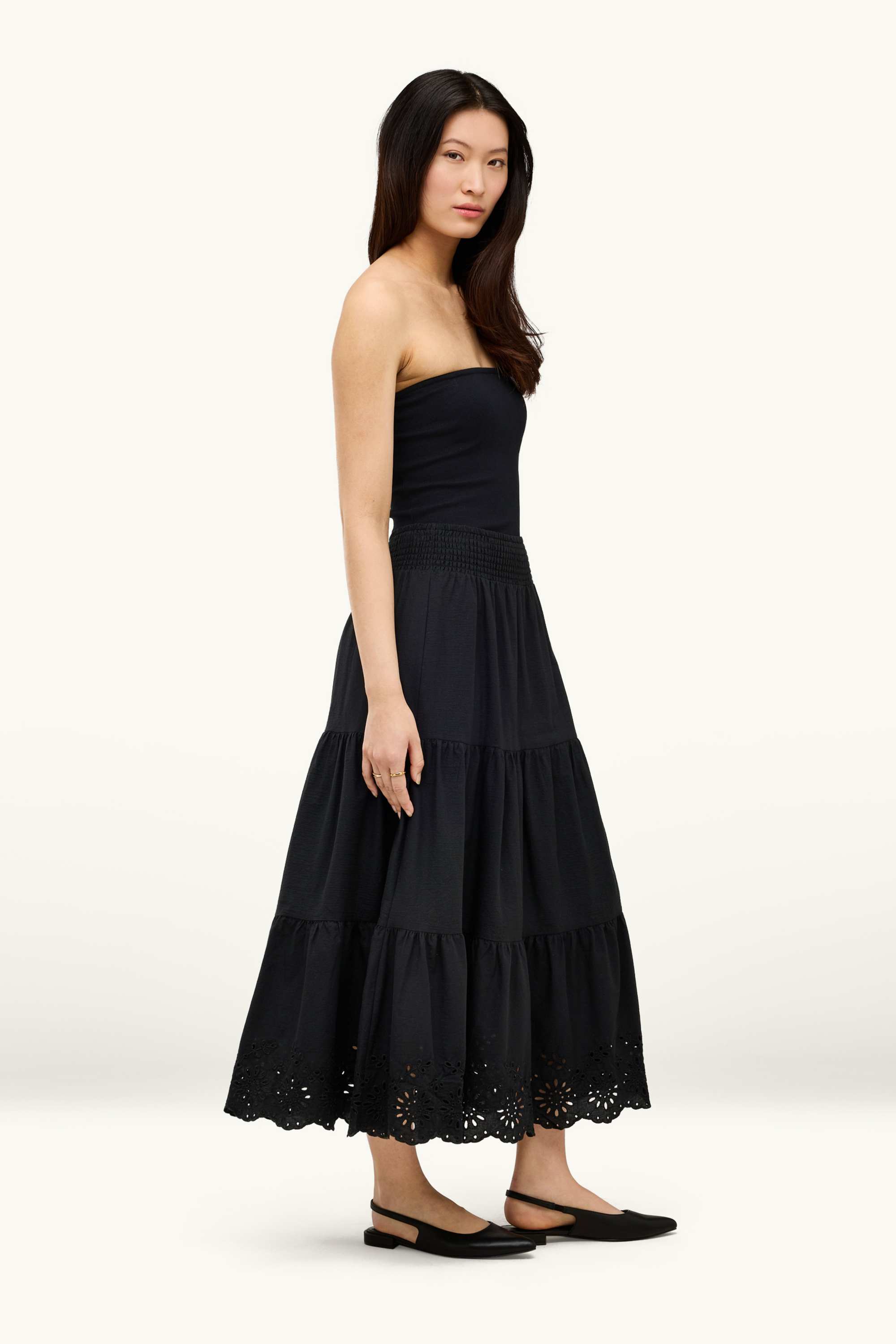 Skirt - broderie anglaise black