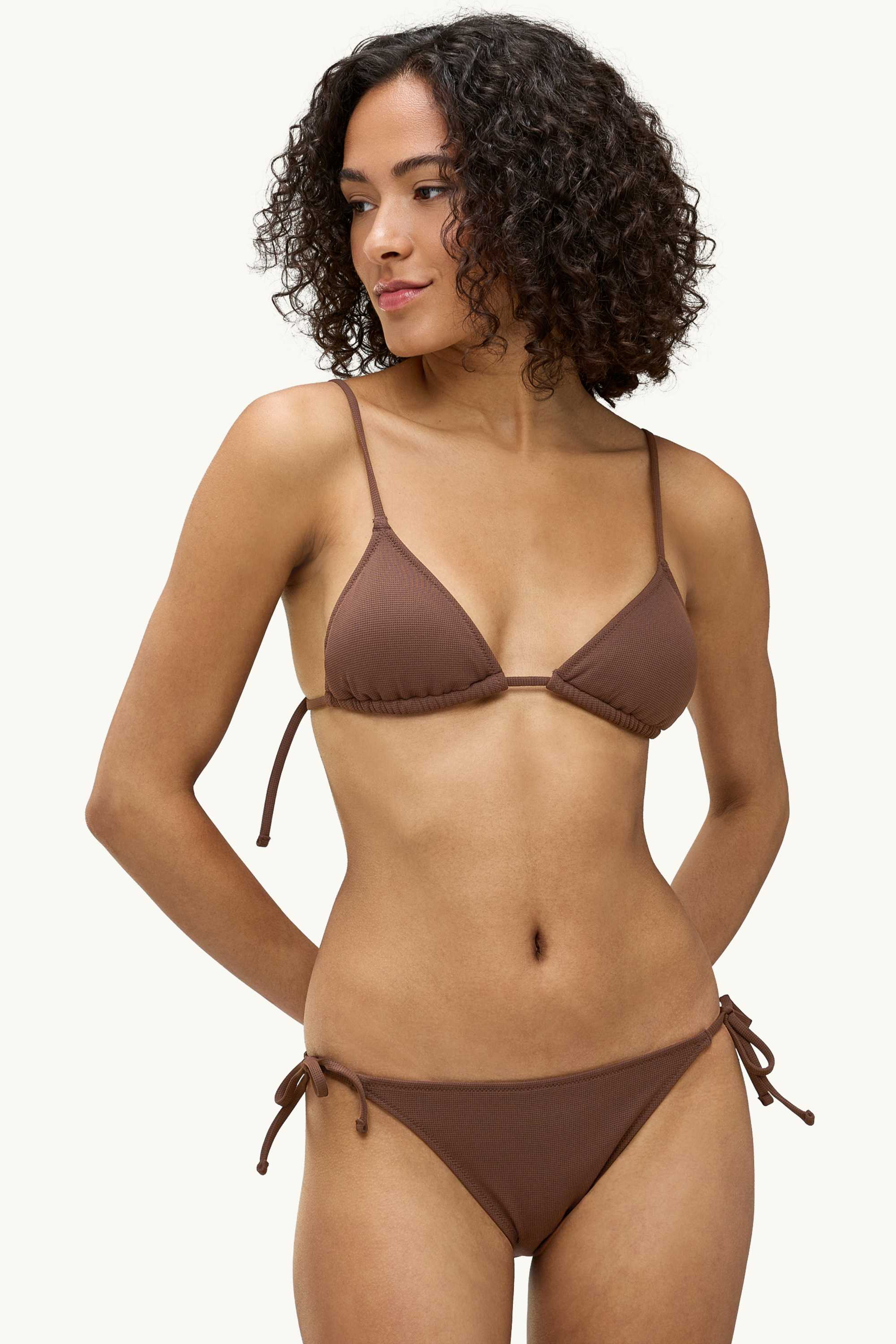 Bikini bottoms - low rise - LYCRA® XTRA LIFE™ brown