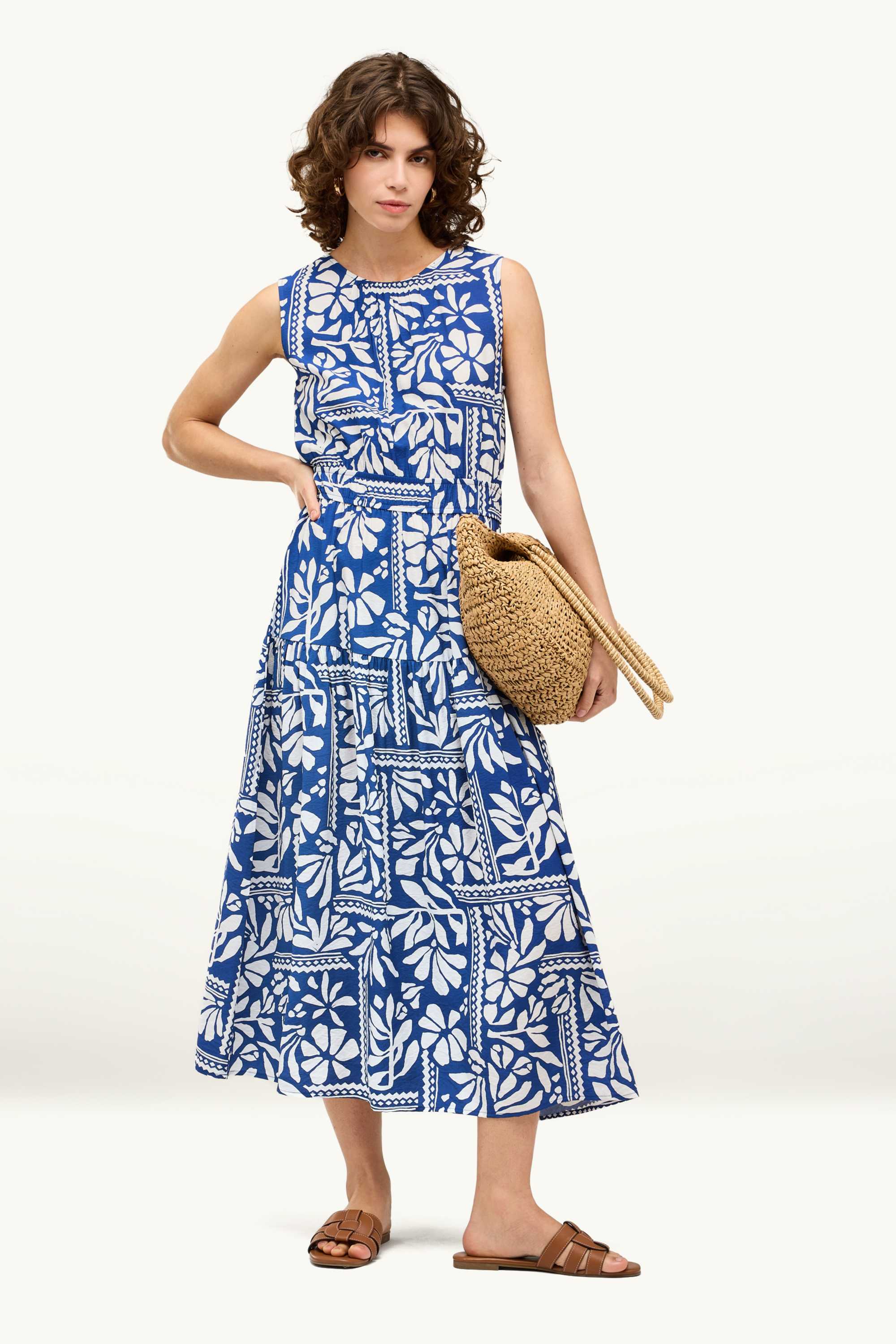 Fit & flare dress - patterned blue / white