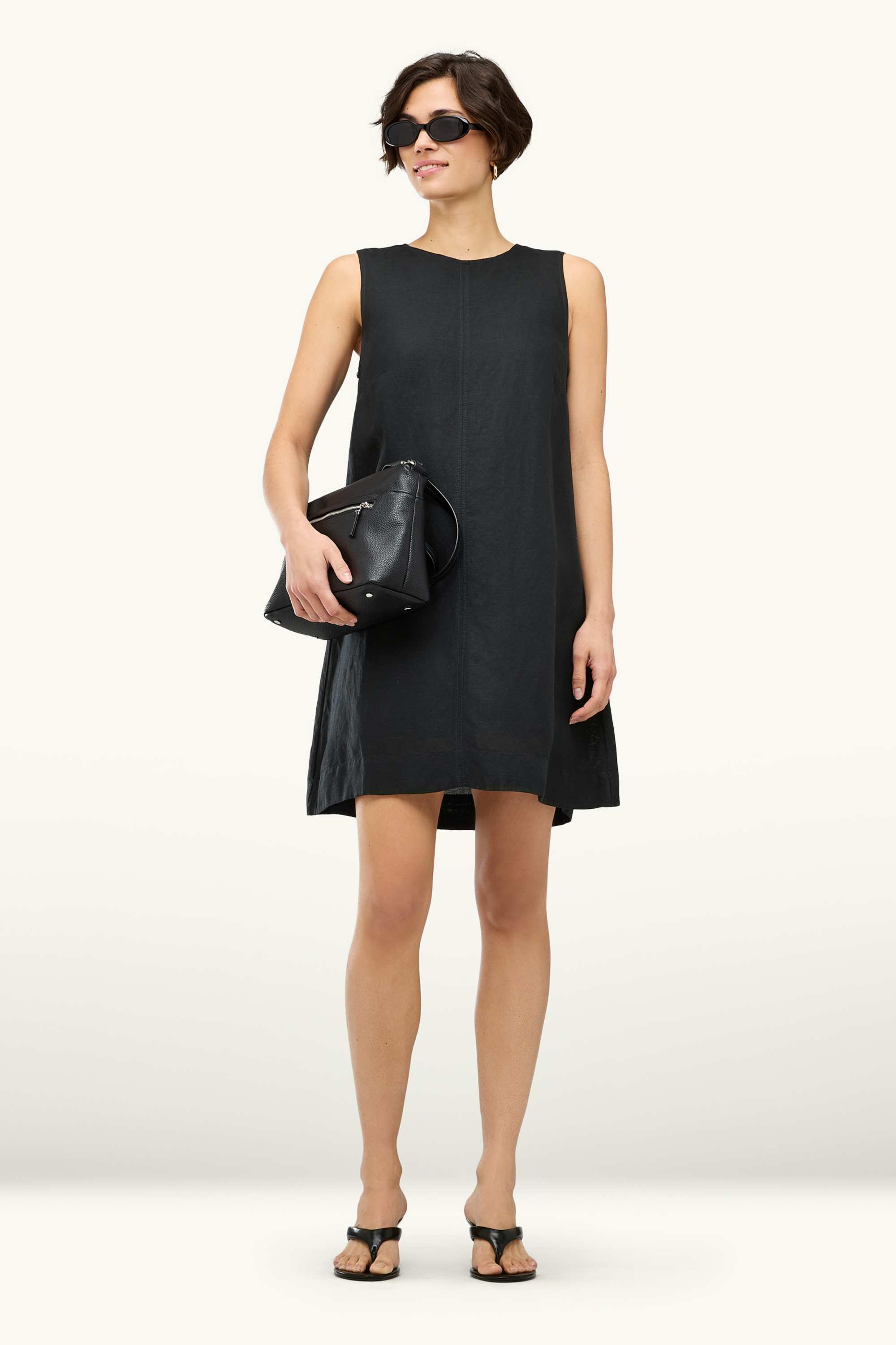 A-line dress - linen blend black
