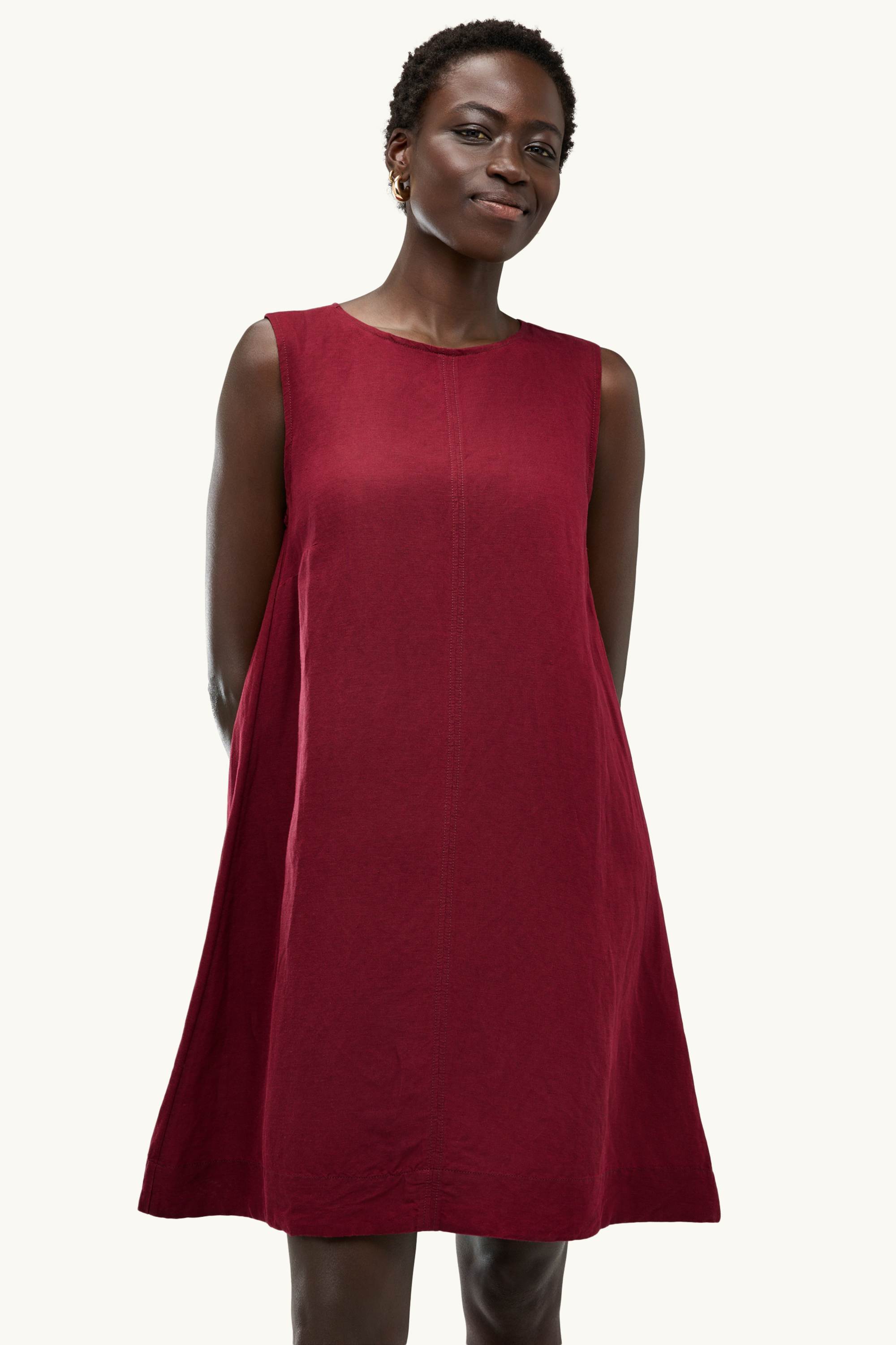 A-line dress - linen blend dark red
