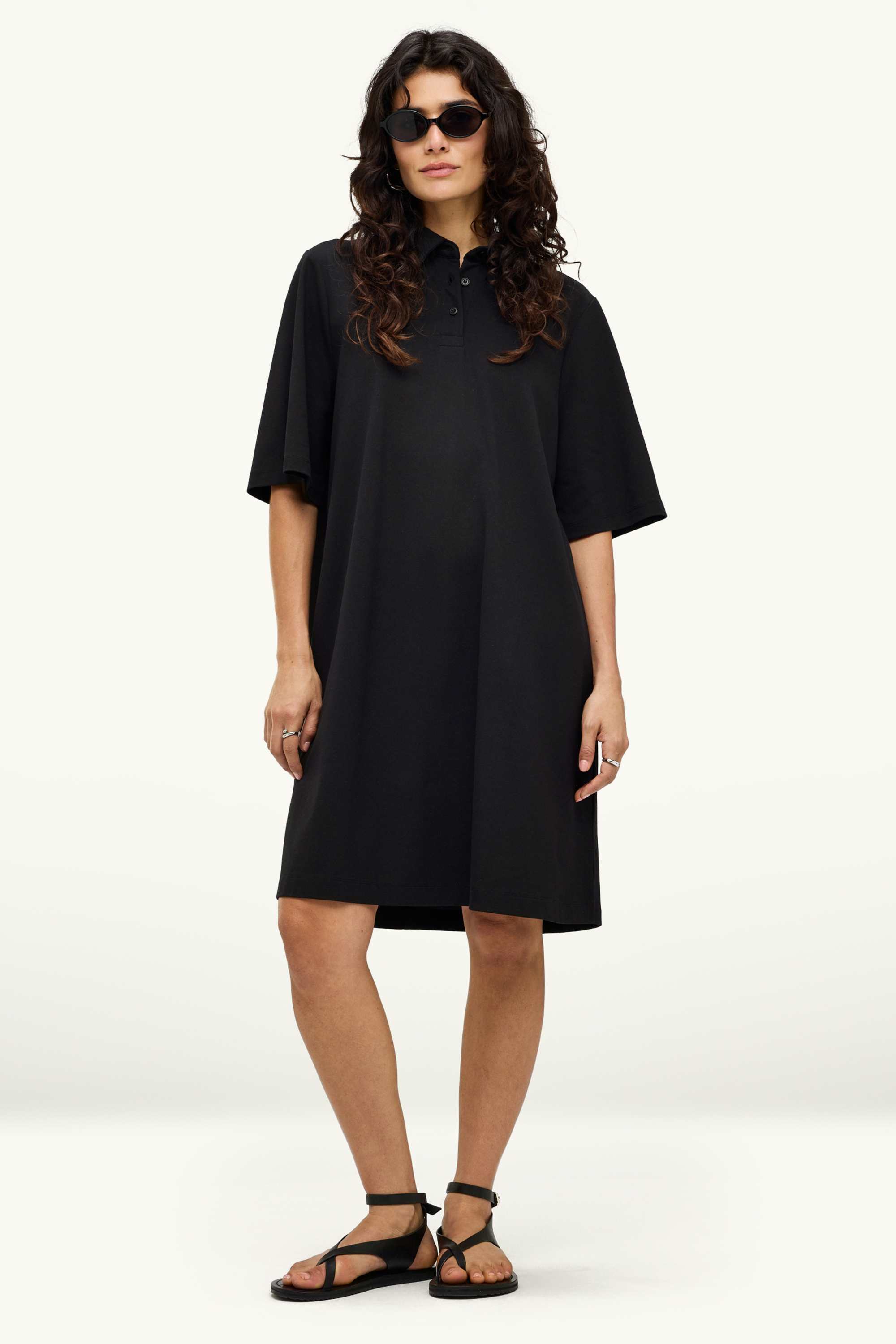 T-shirt dress black