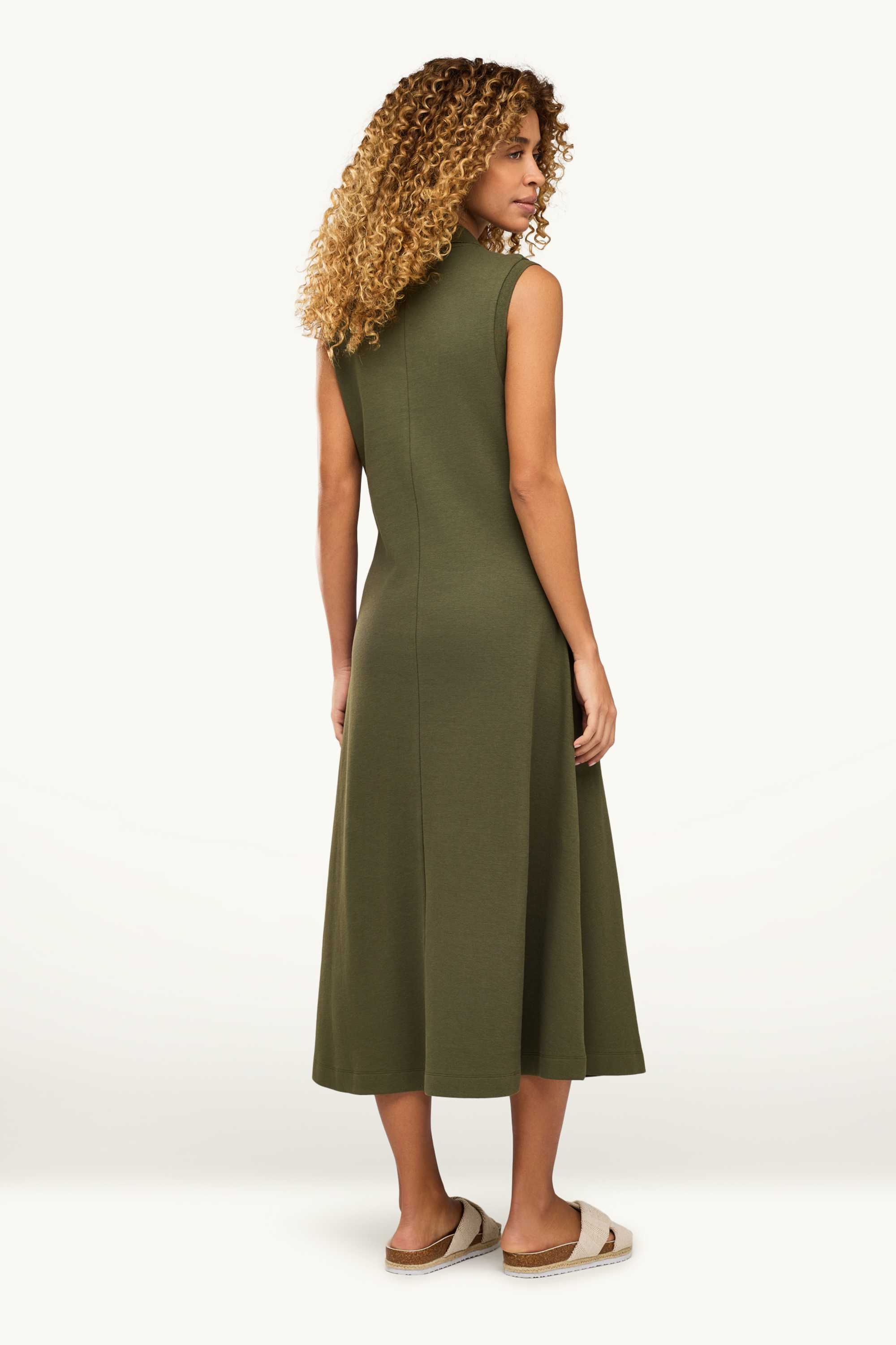 Dress khaki