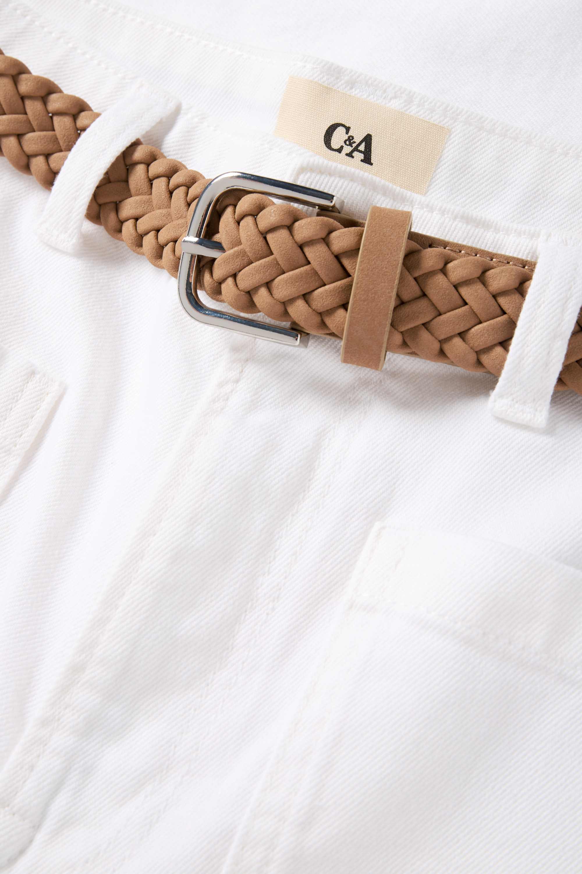Cropped wide leg jeans with belt - mid-rise waist white