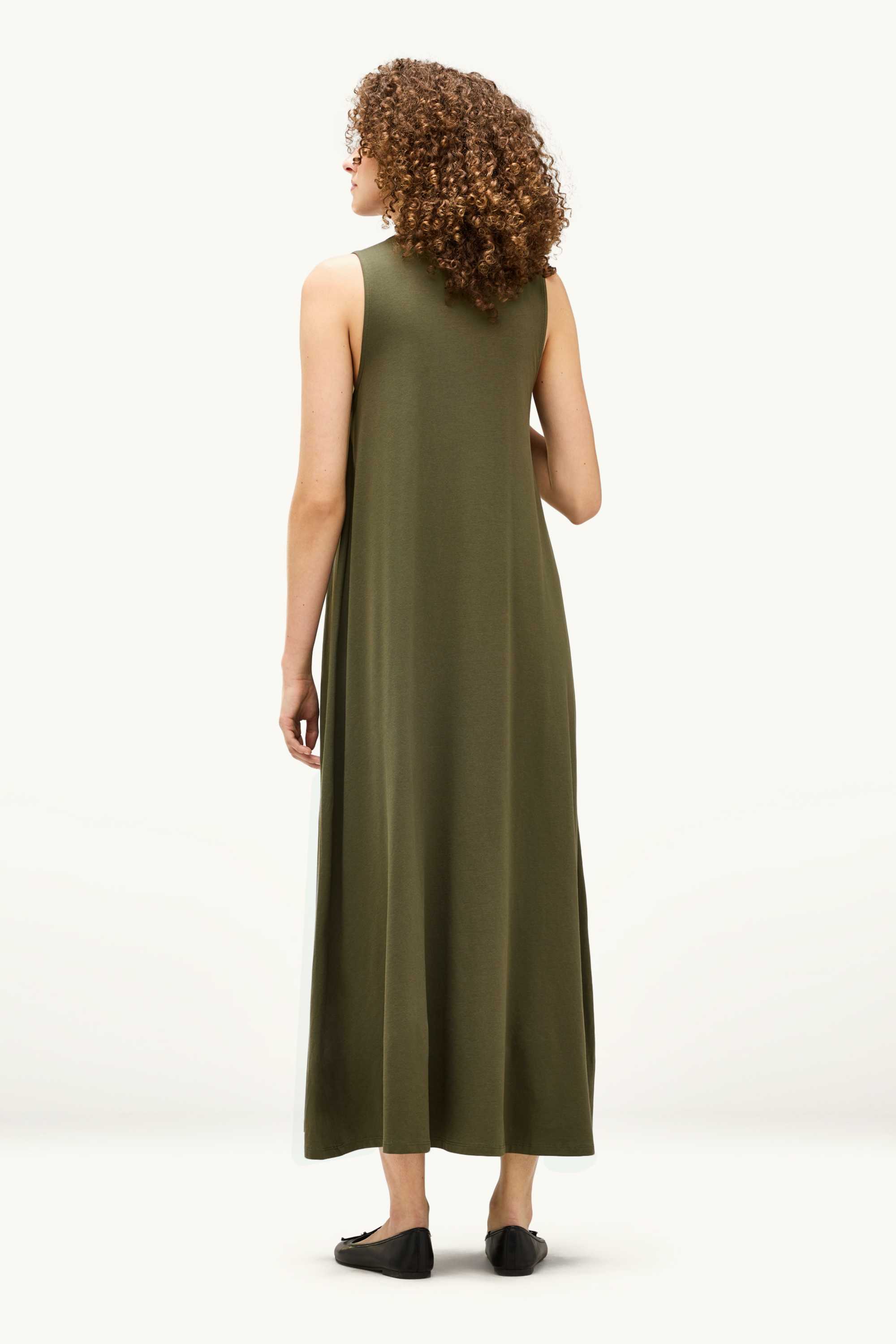 V-neck A-line dress khaki