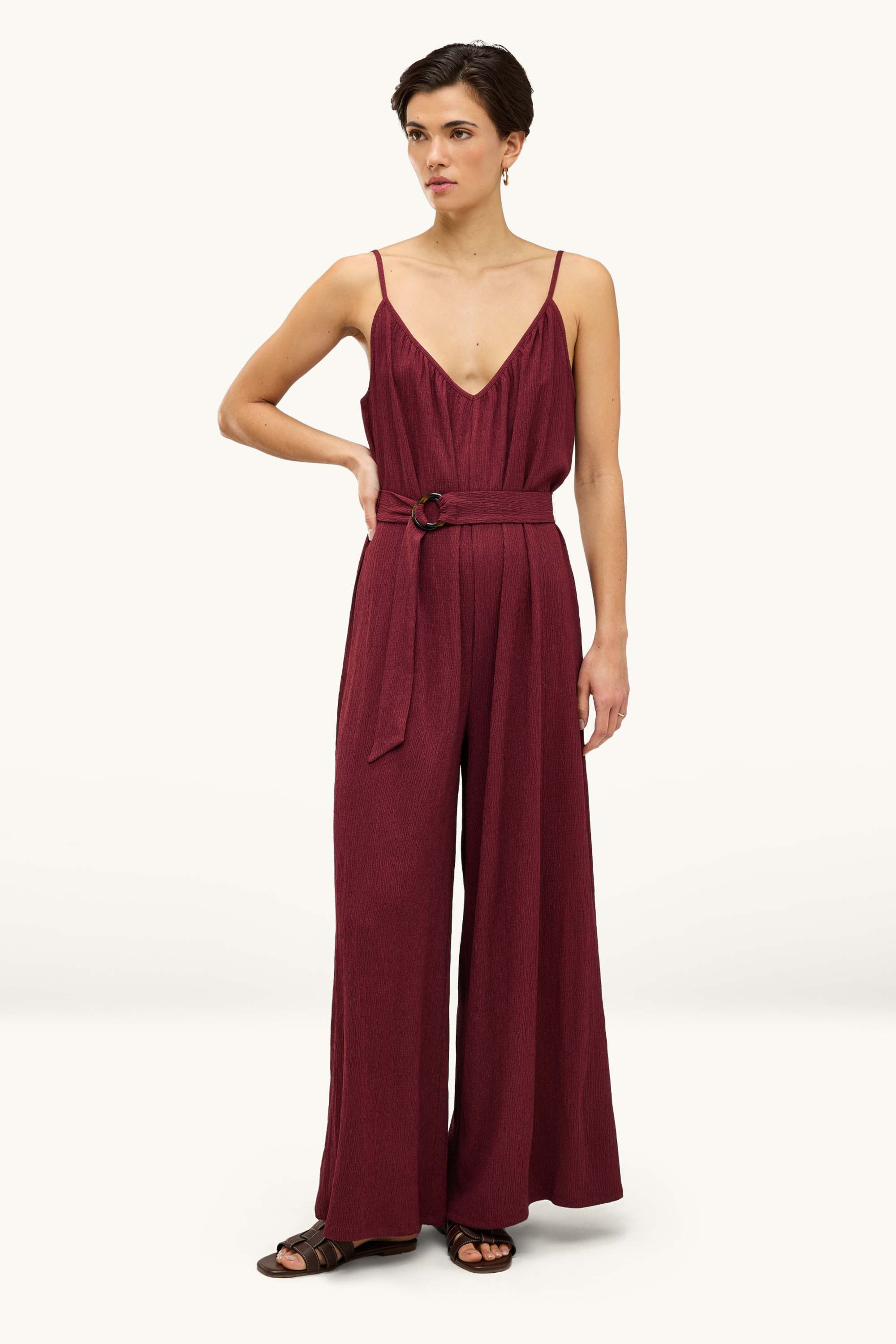 Jumpsuit with belt - textured dark red