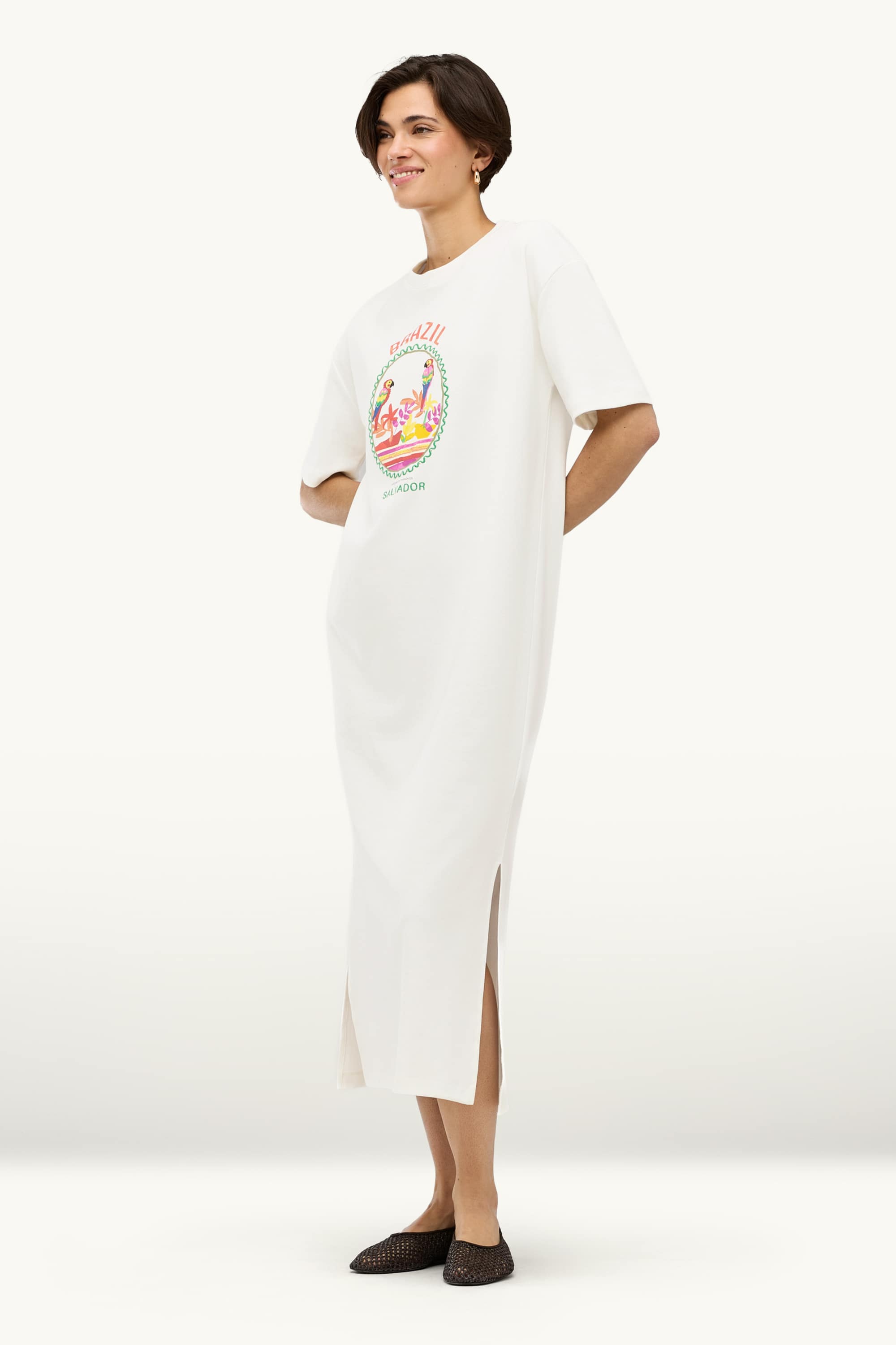 T-shirt dress white