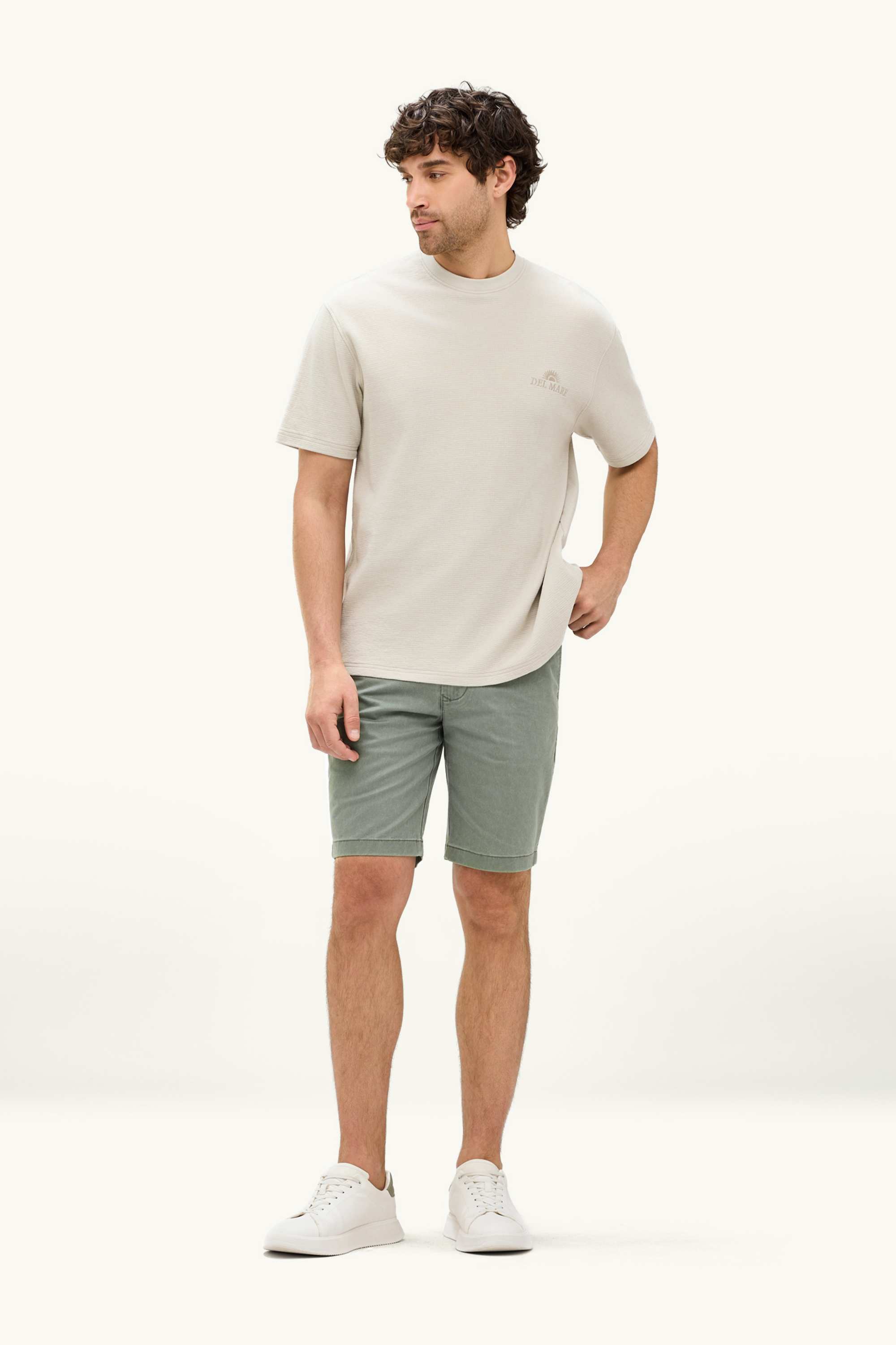 Shorts green