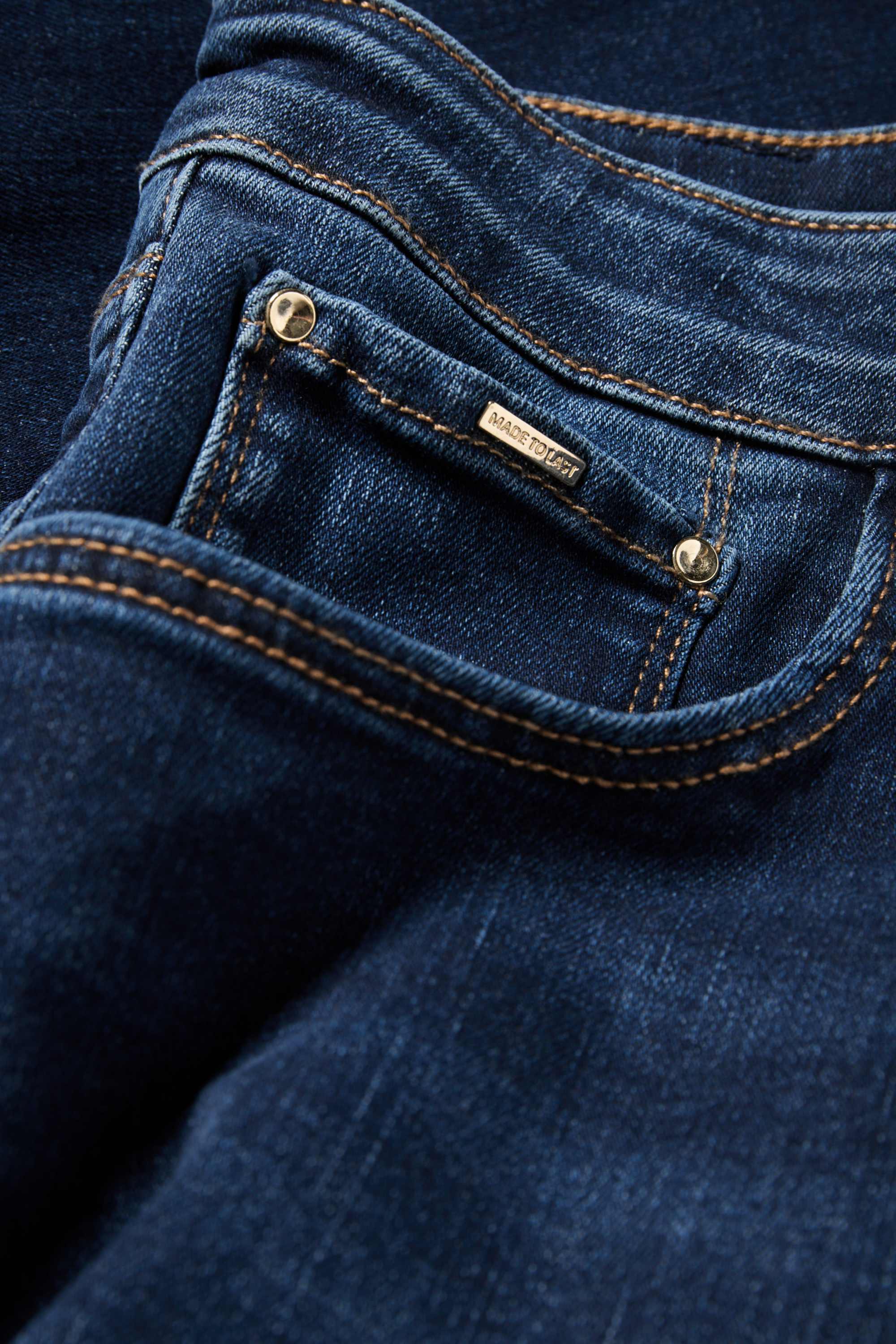 Slim jeans - mid-rise waist - shaping jeans - LYCRA® dark blue