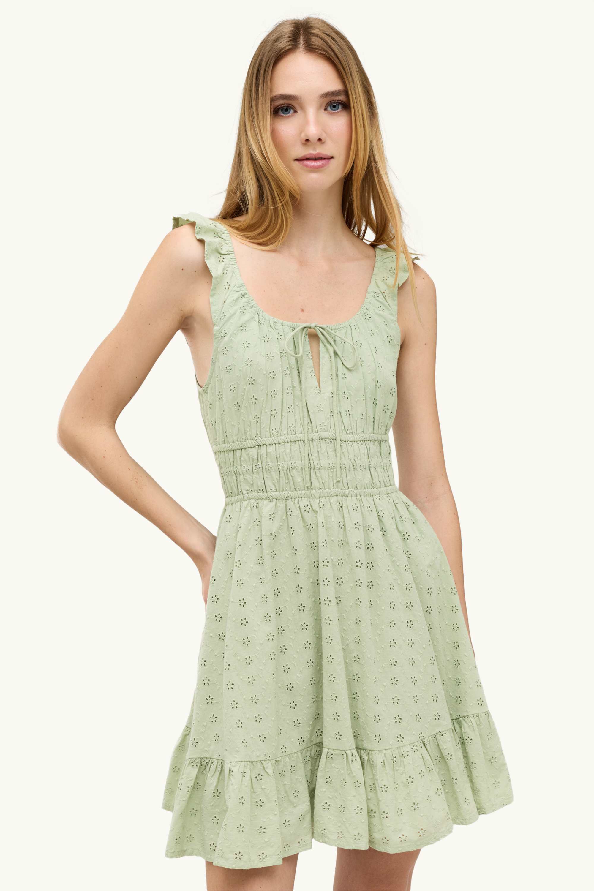 Dress - broderie anglaise light green