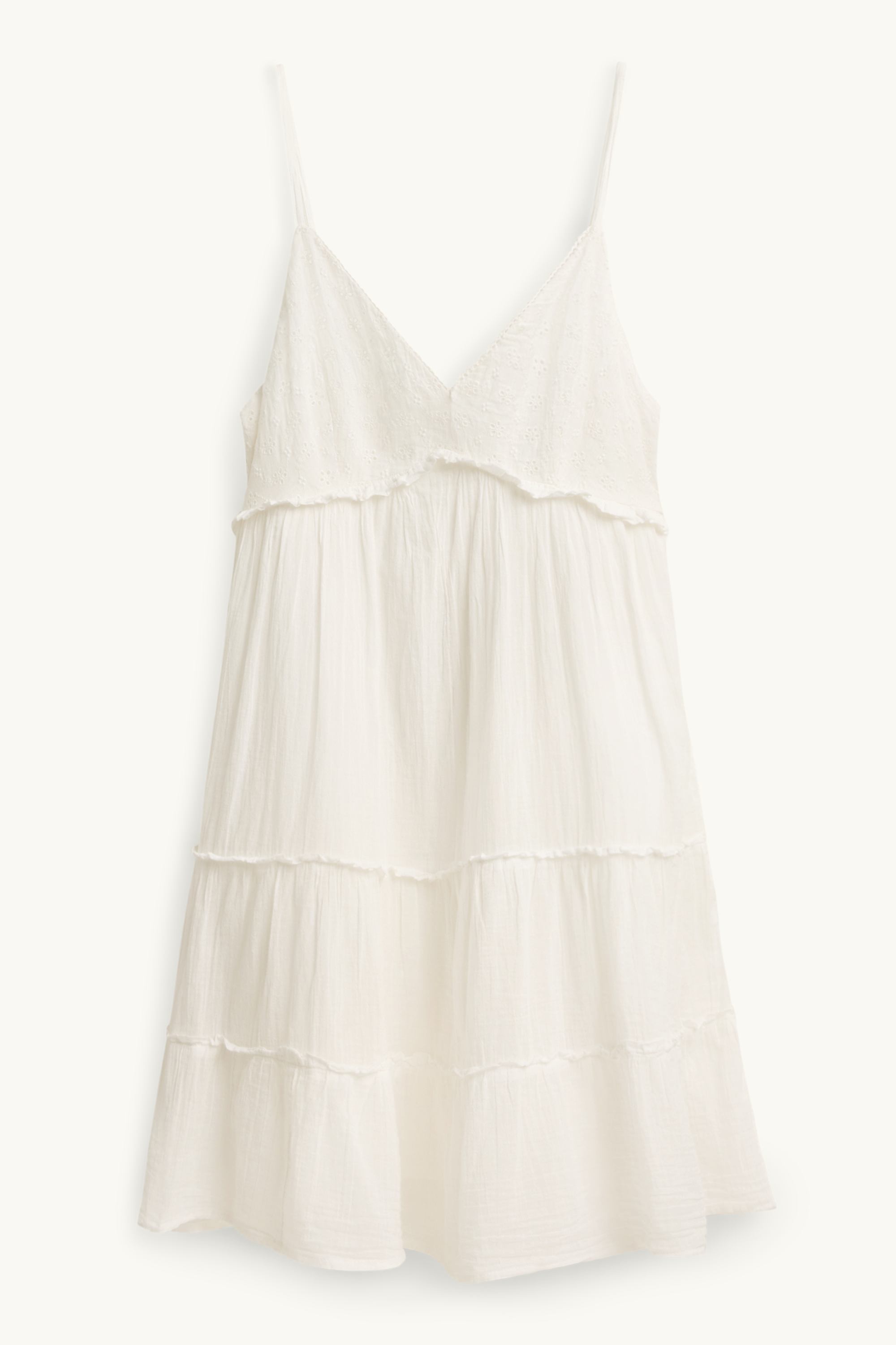 Empire dress white
