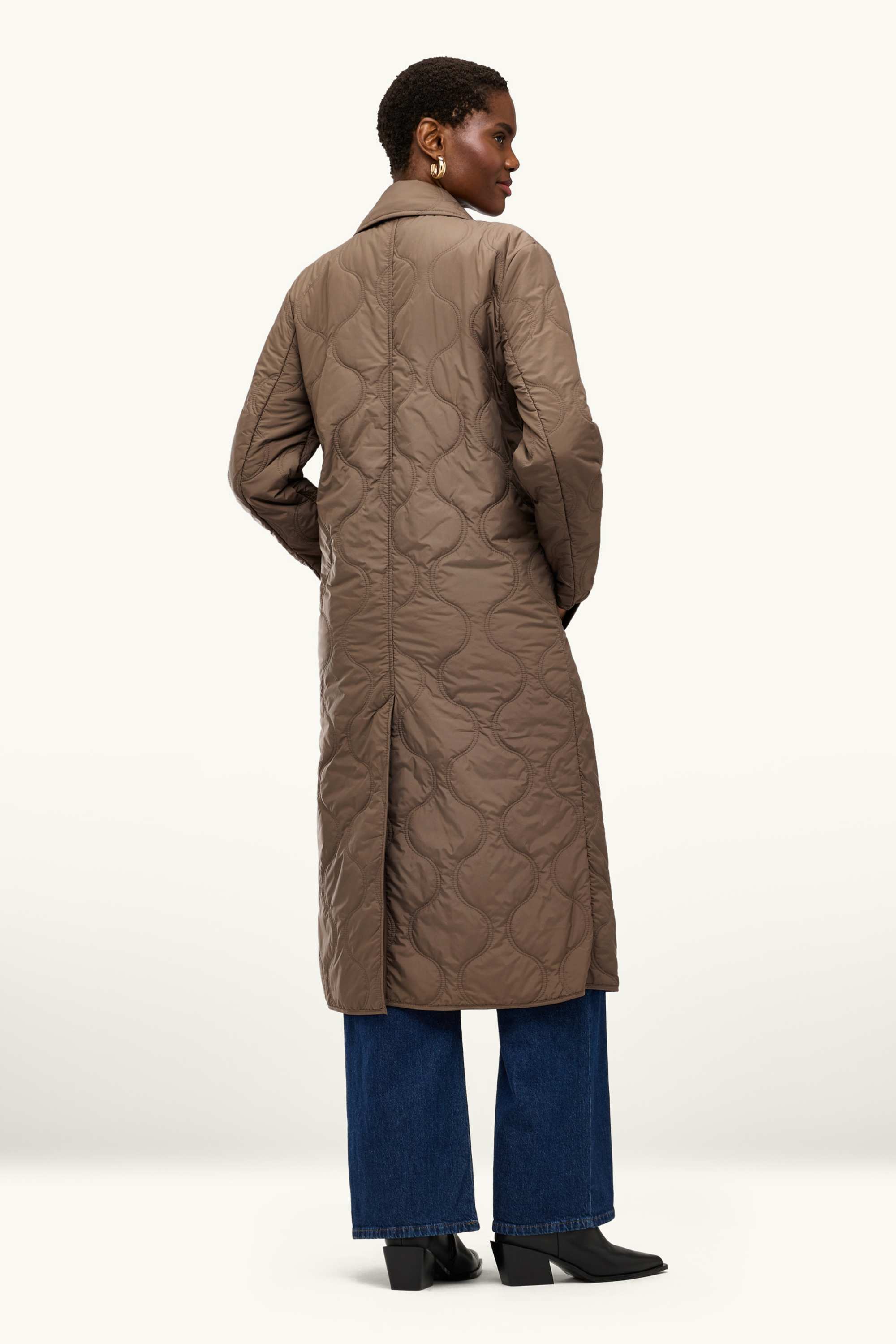 Quilted coat brown