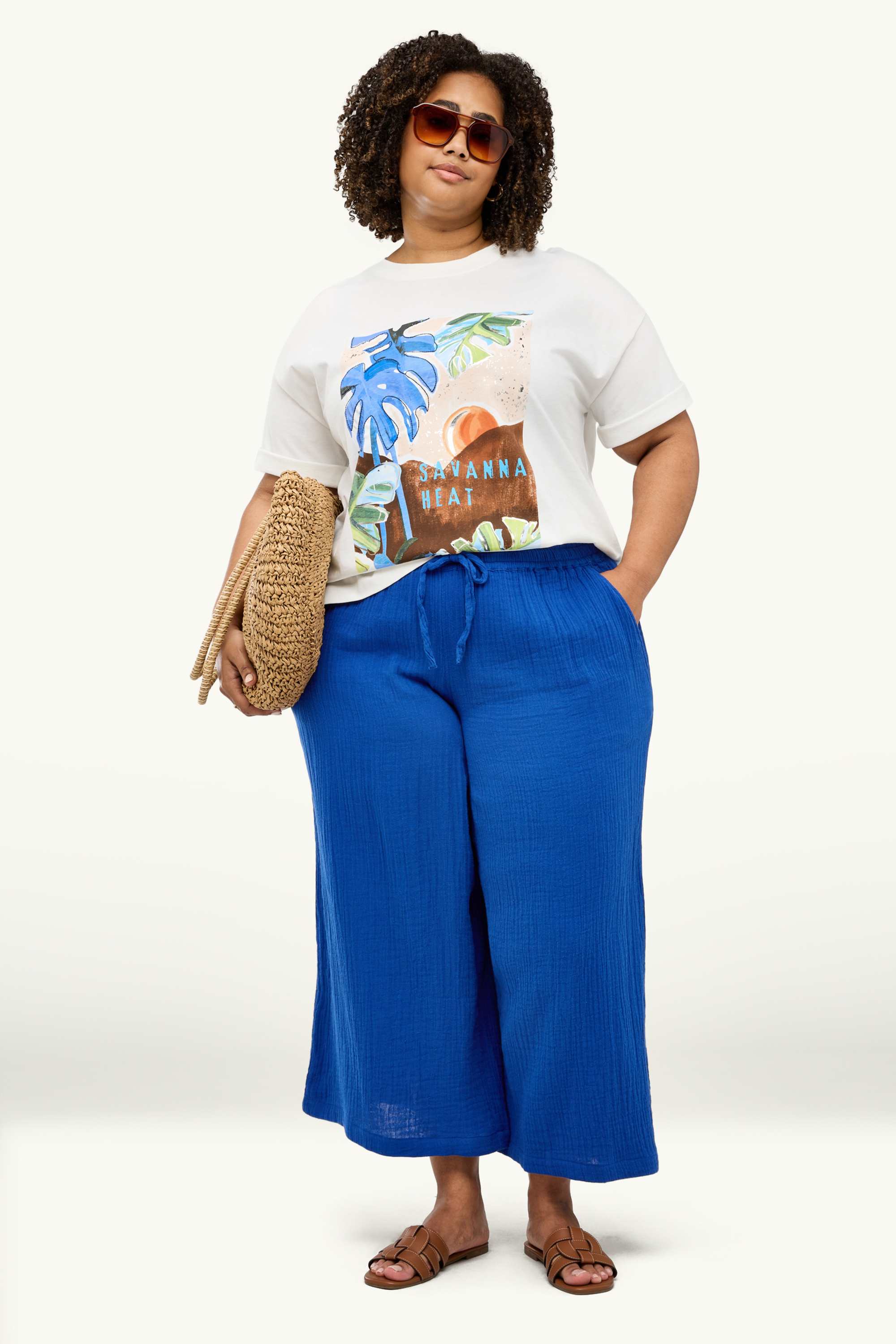 Cloth trousers - mid-rise waist - wide leg blue