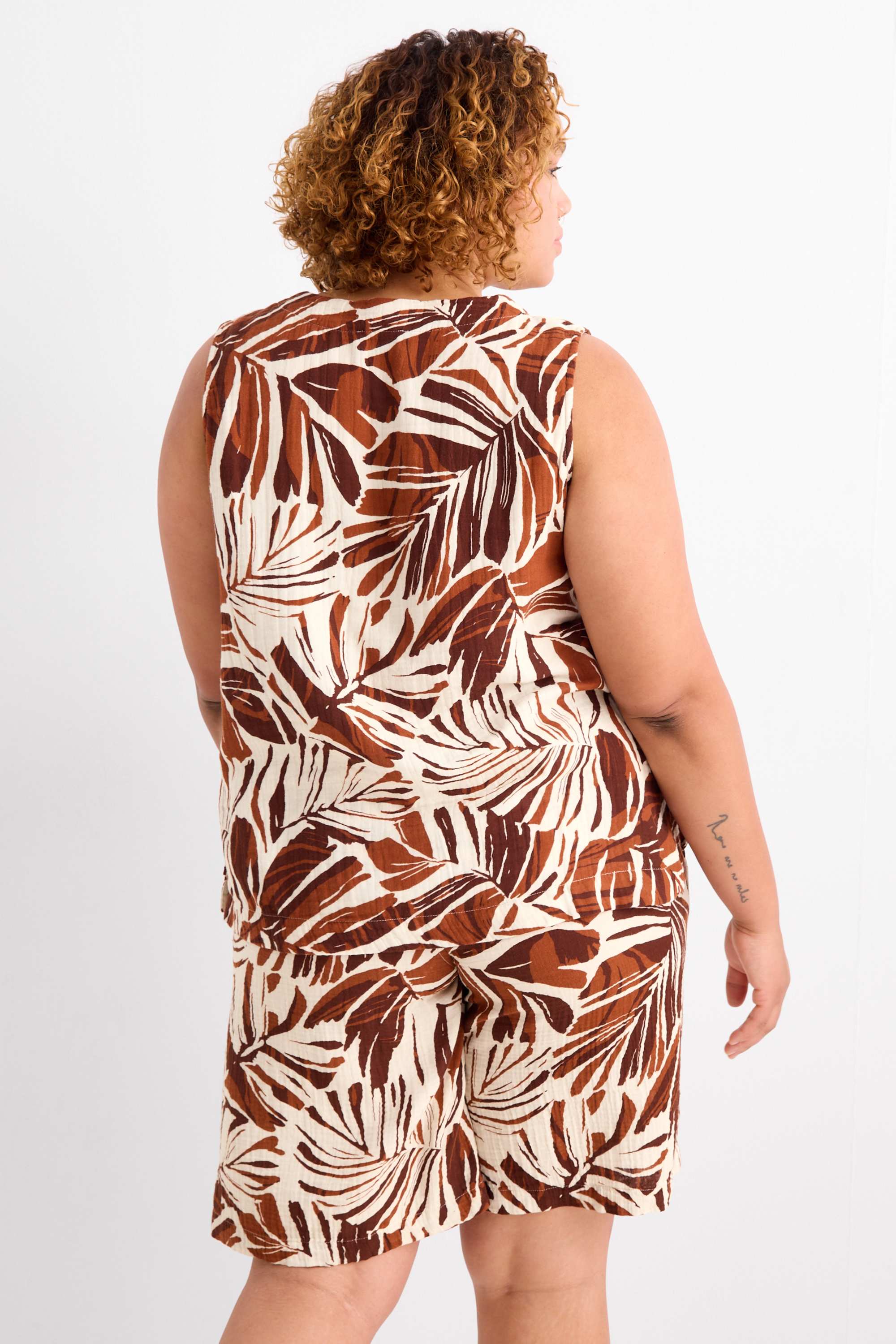 Waistcoat - patterned beige / brown