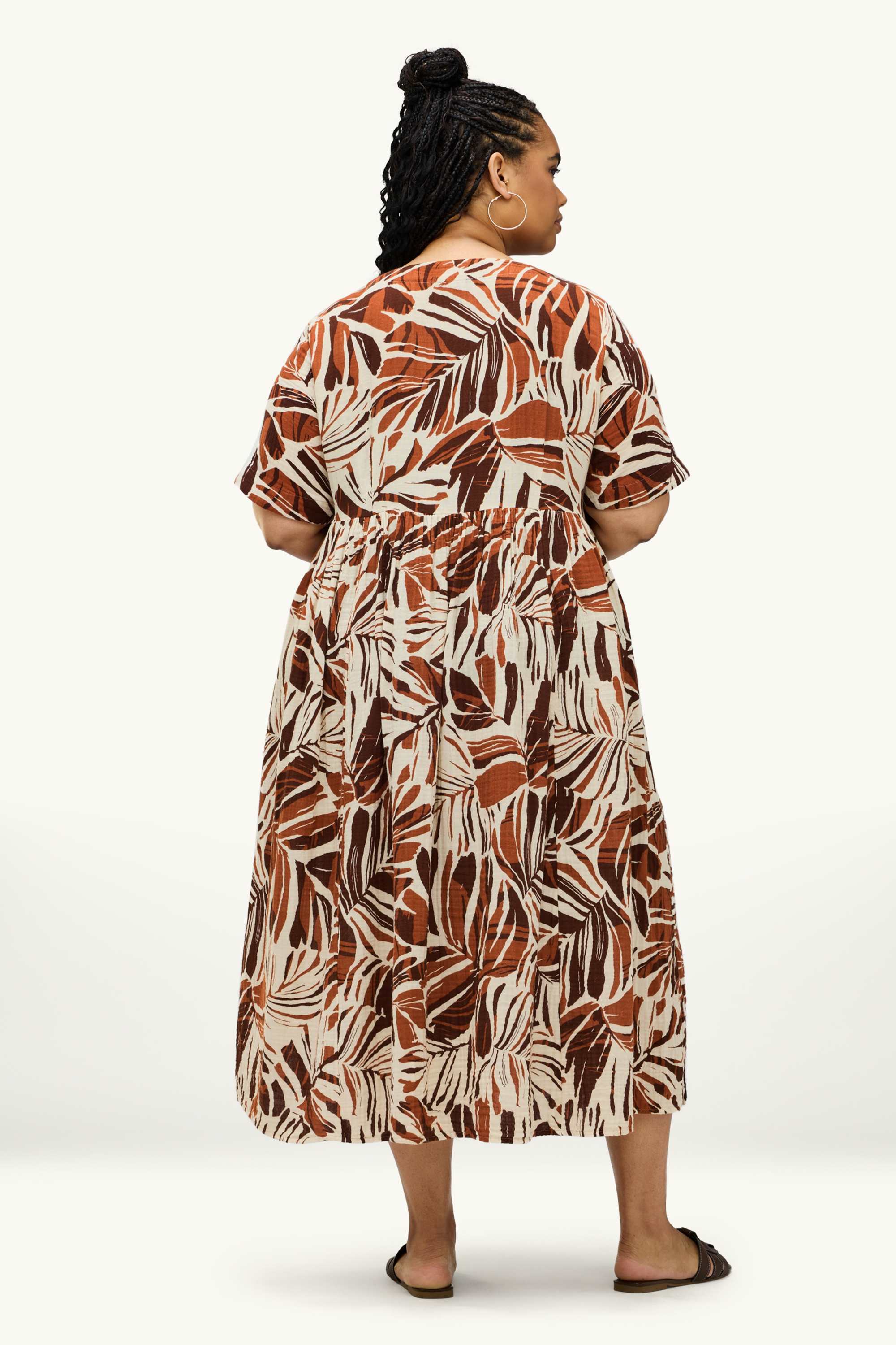 A-line dress with V-neck - patterned brown / cremewhite