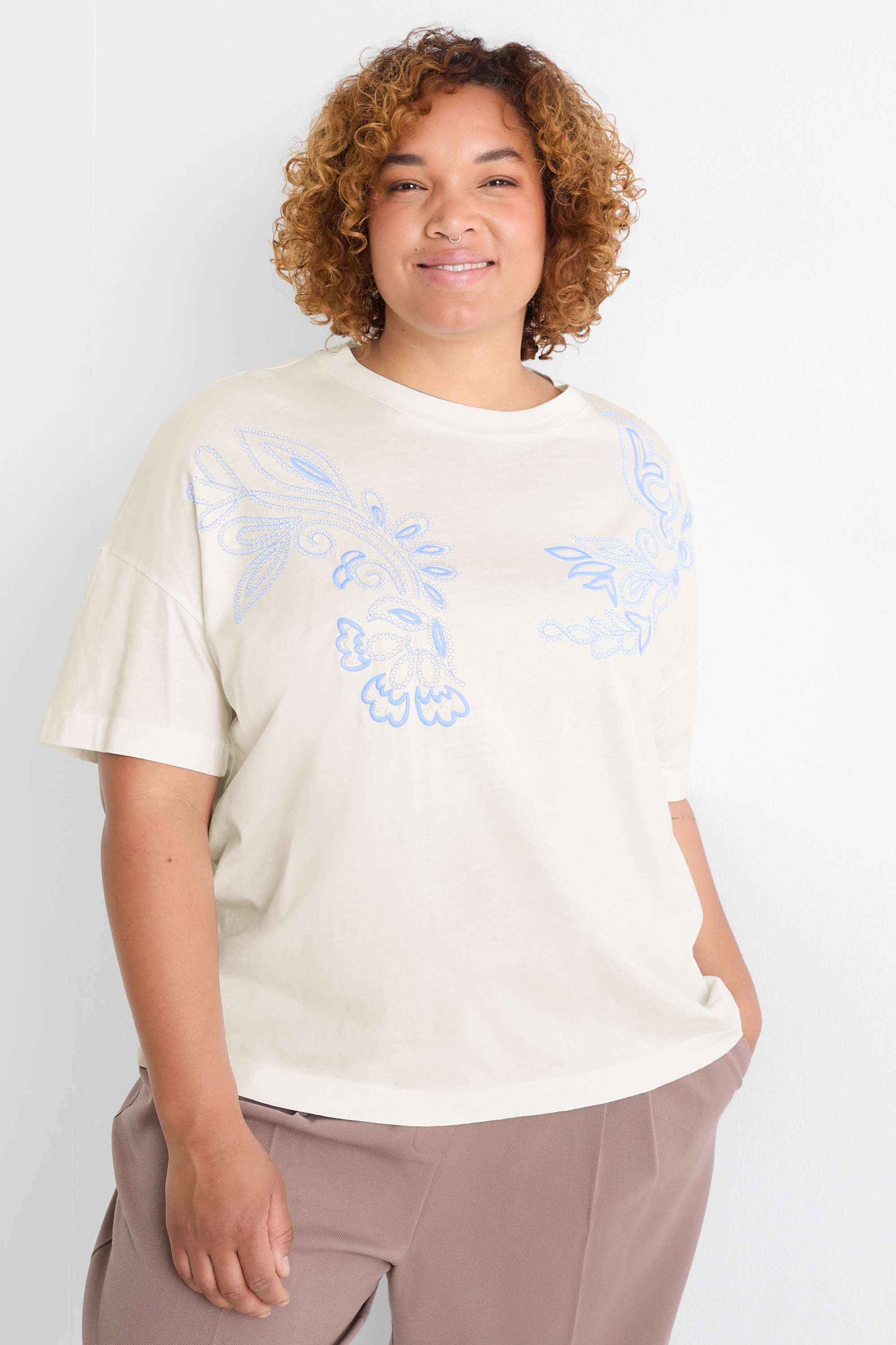 T-shirt - relaxed fit cremewhite