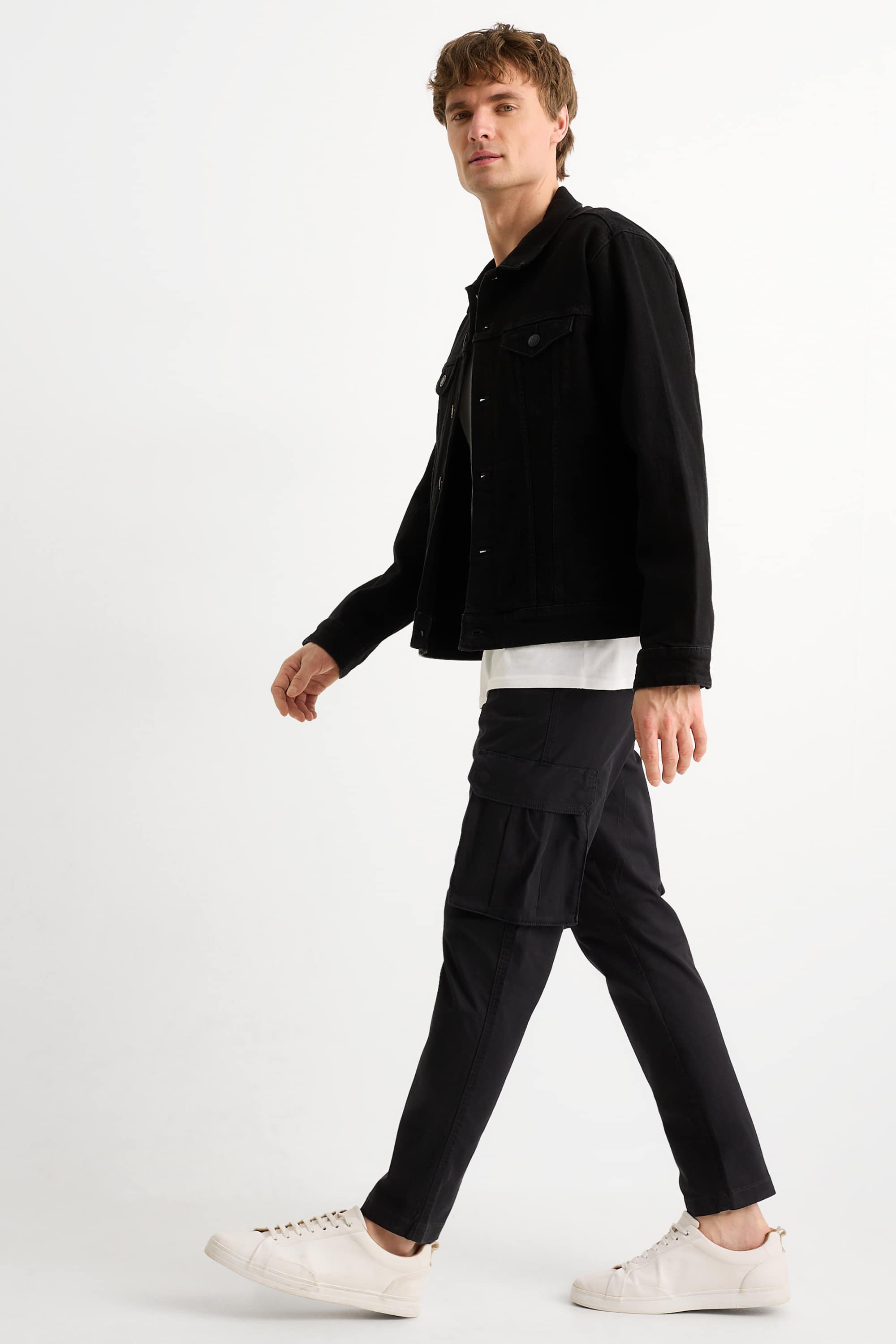 Cargo trousers black