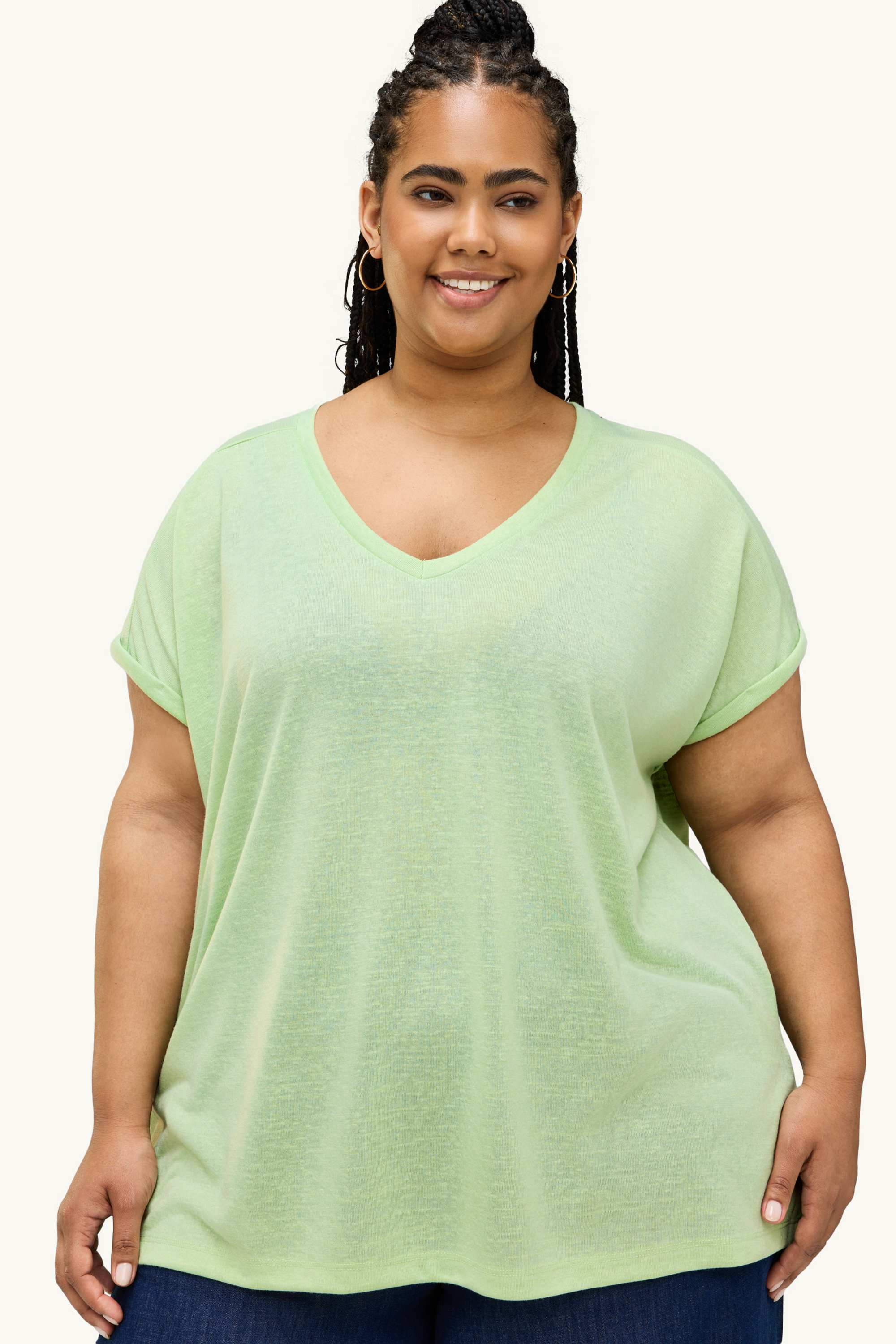 V-neck T-shirt - relaxed fit light green