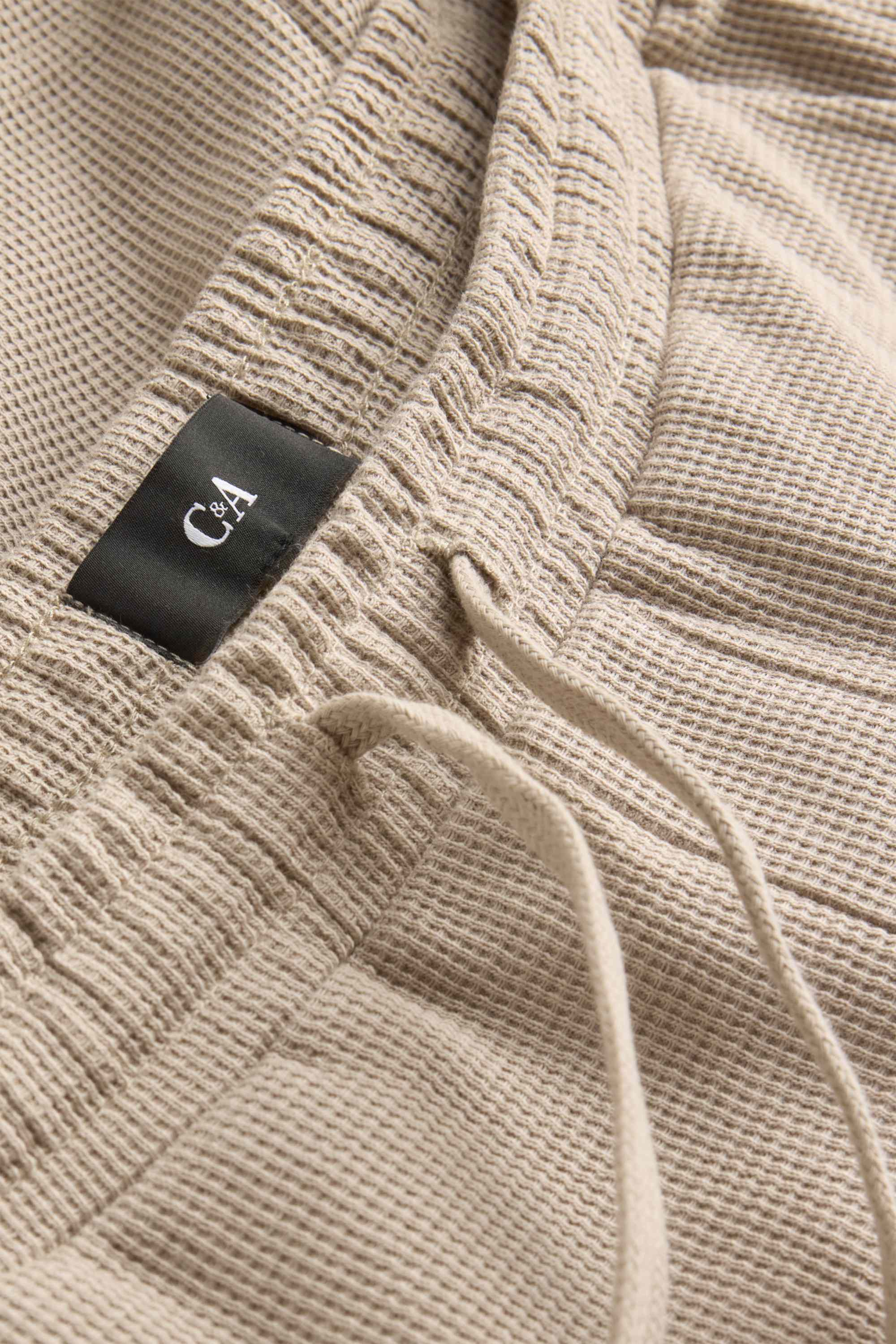 Sweat shorts - textured beige