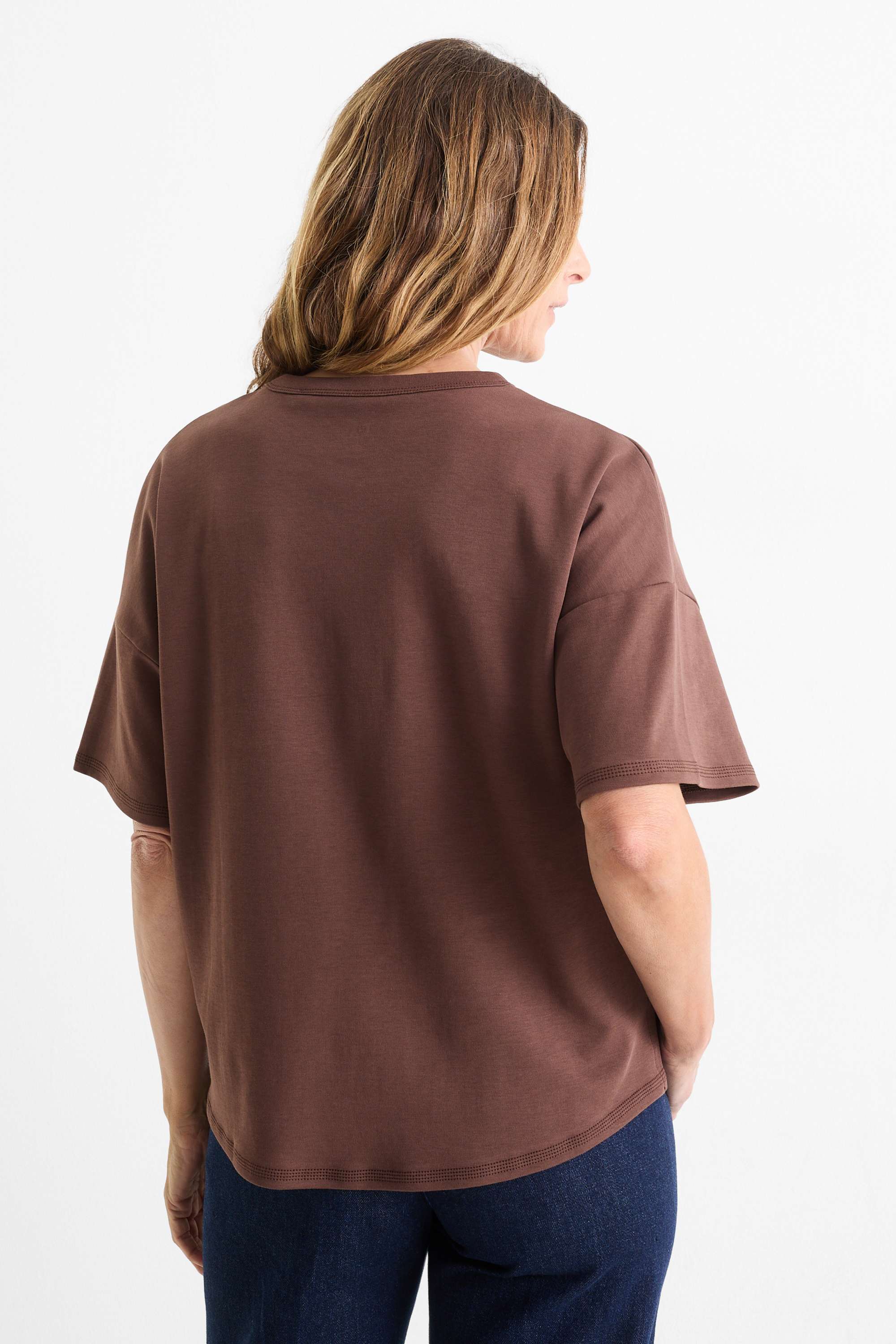T-shirt - oversized dark brown