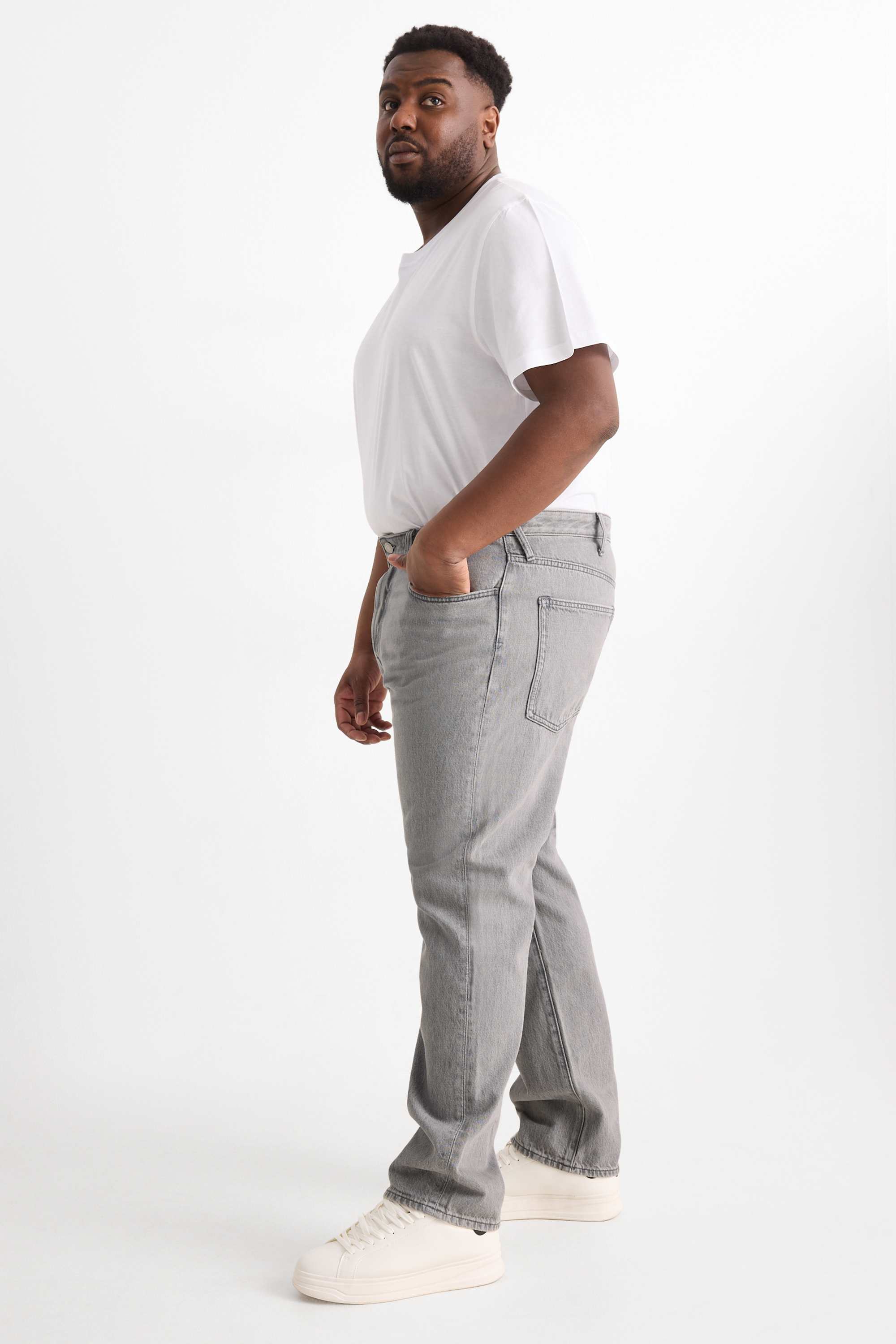Straight jeans gray