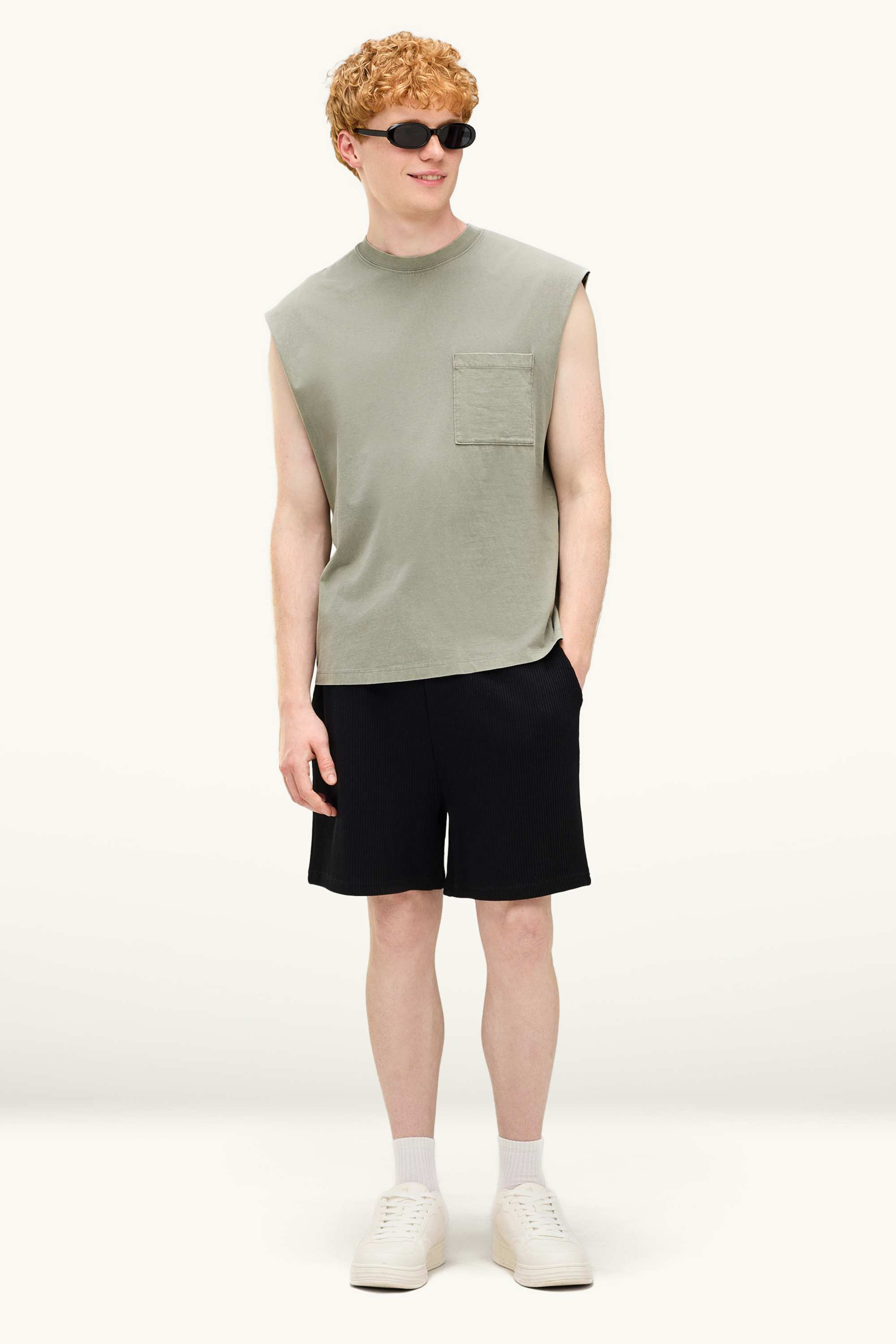 Vest top khaki