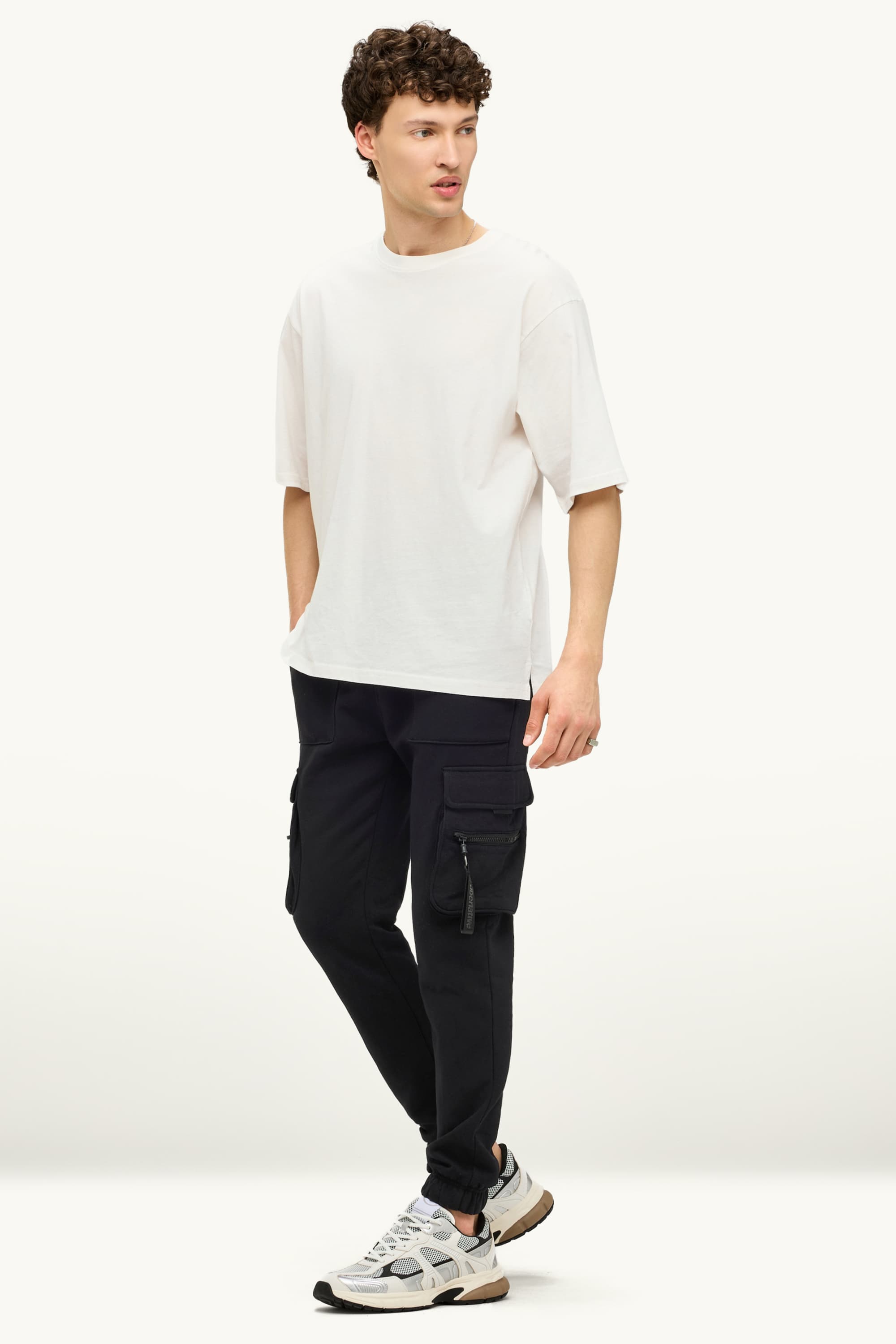 Cargo joggers black