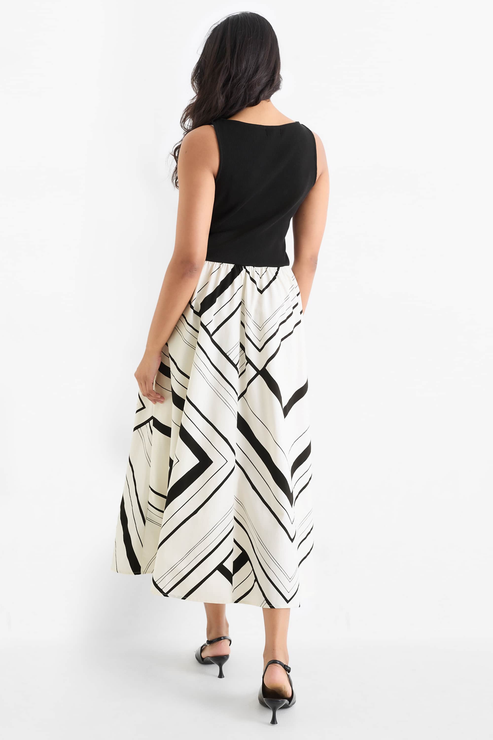 Fit & flare dress black / beige
