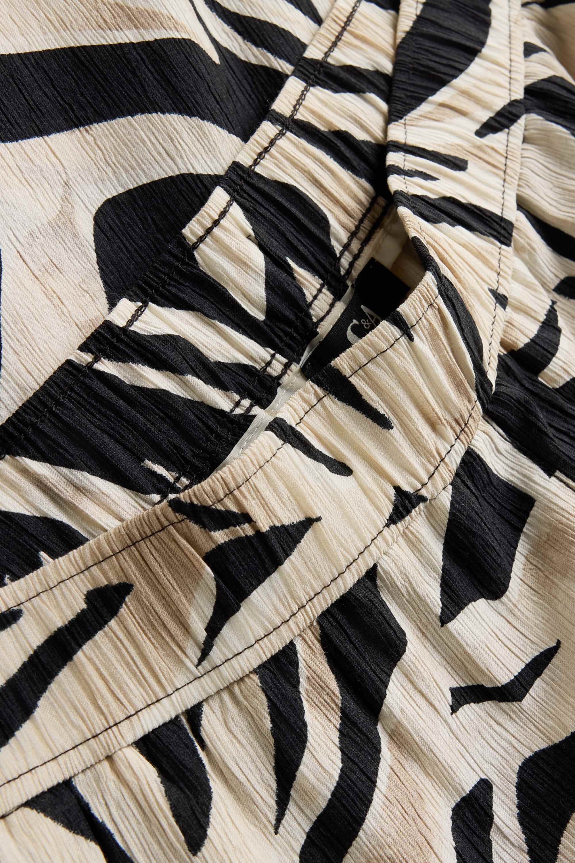 Cloth trousers - high waist - palazzo - patterned beige