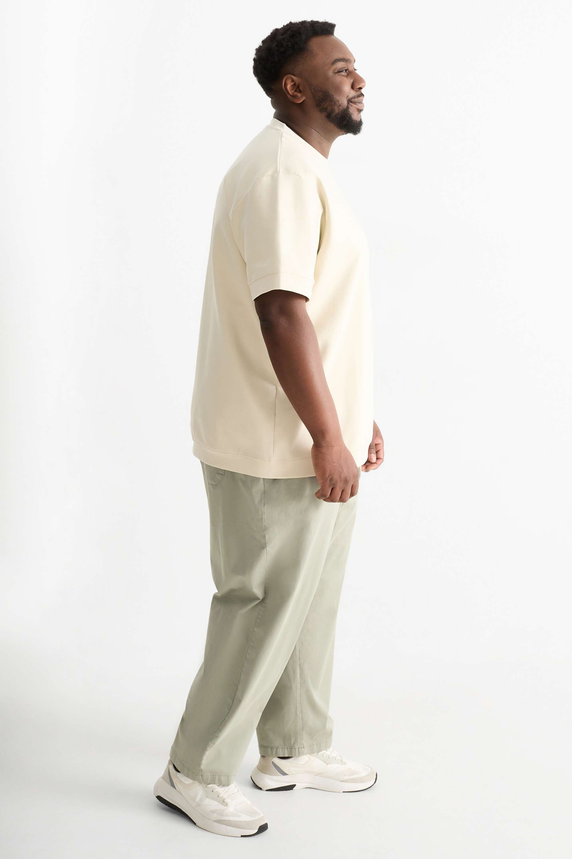 Chinos - relaxed fit light green