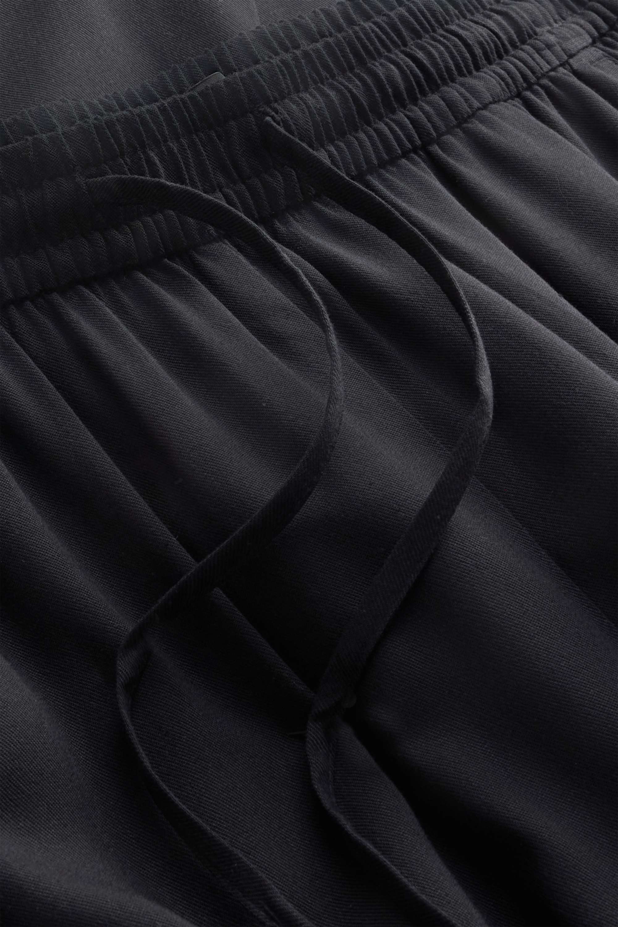 Cloth trousers - mid-rise waist - tapered fit black