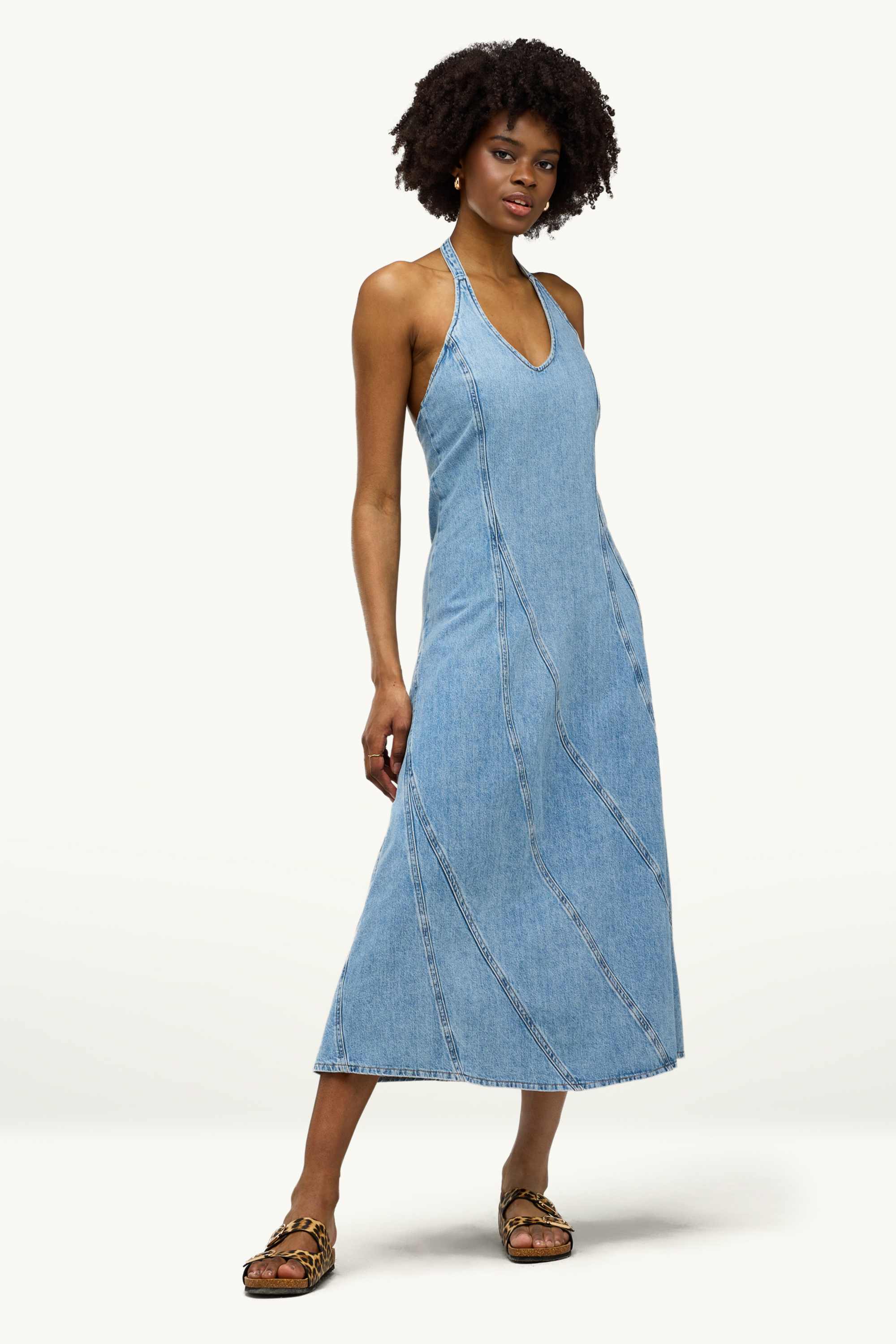 Denim dress with V-neck blue denim