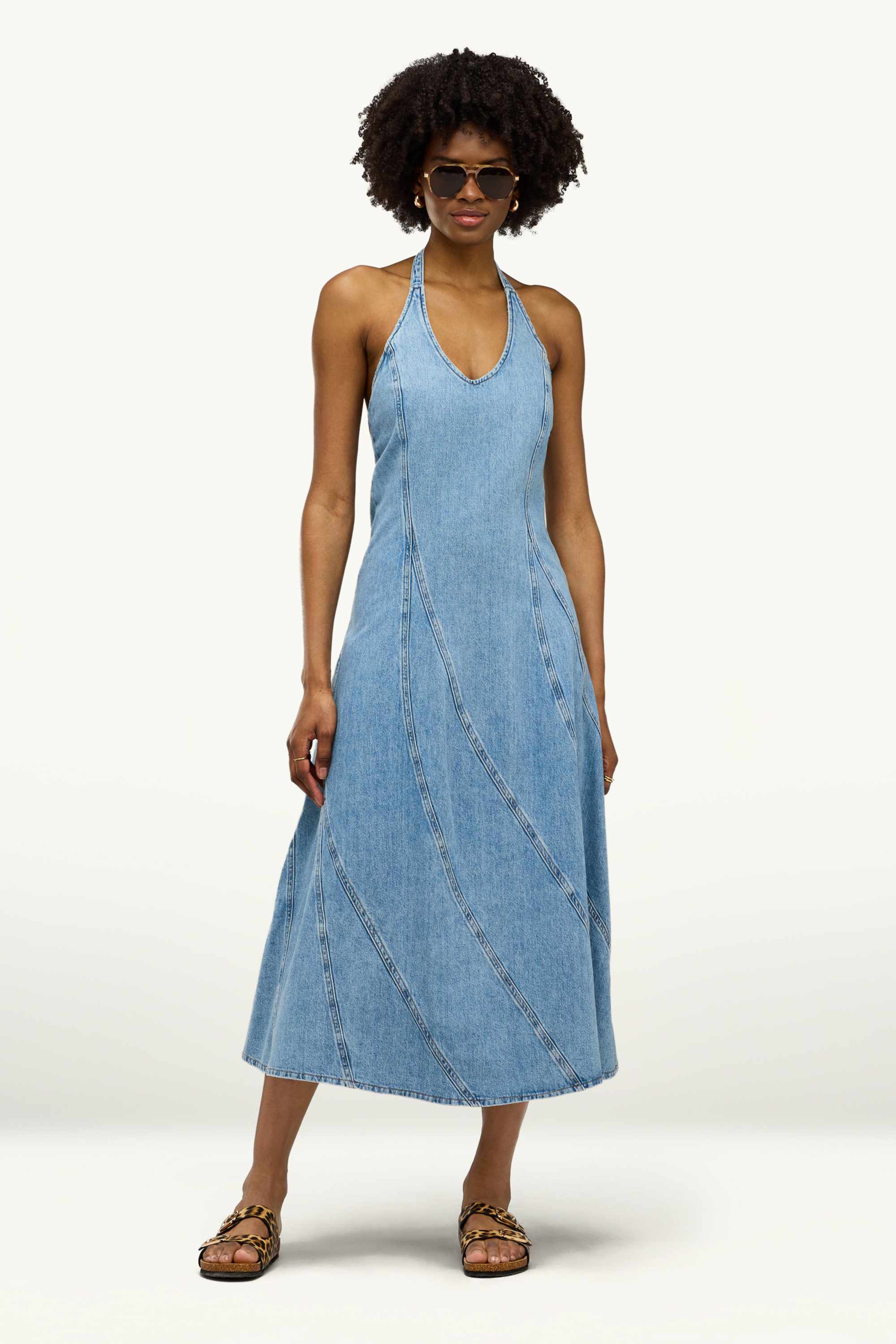Denim dress with V-neck blue denim