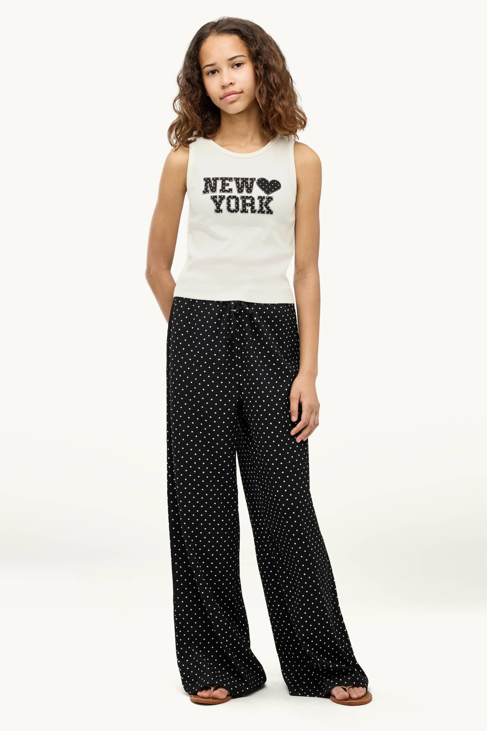 New York - set - short sleeve T-shirt and cloth trousers - 2 piece - polka dot white