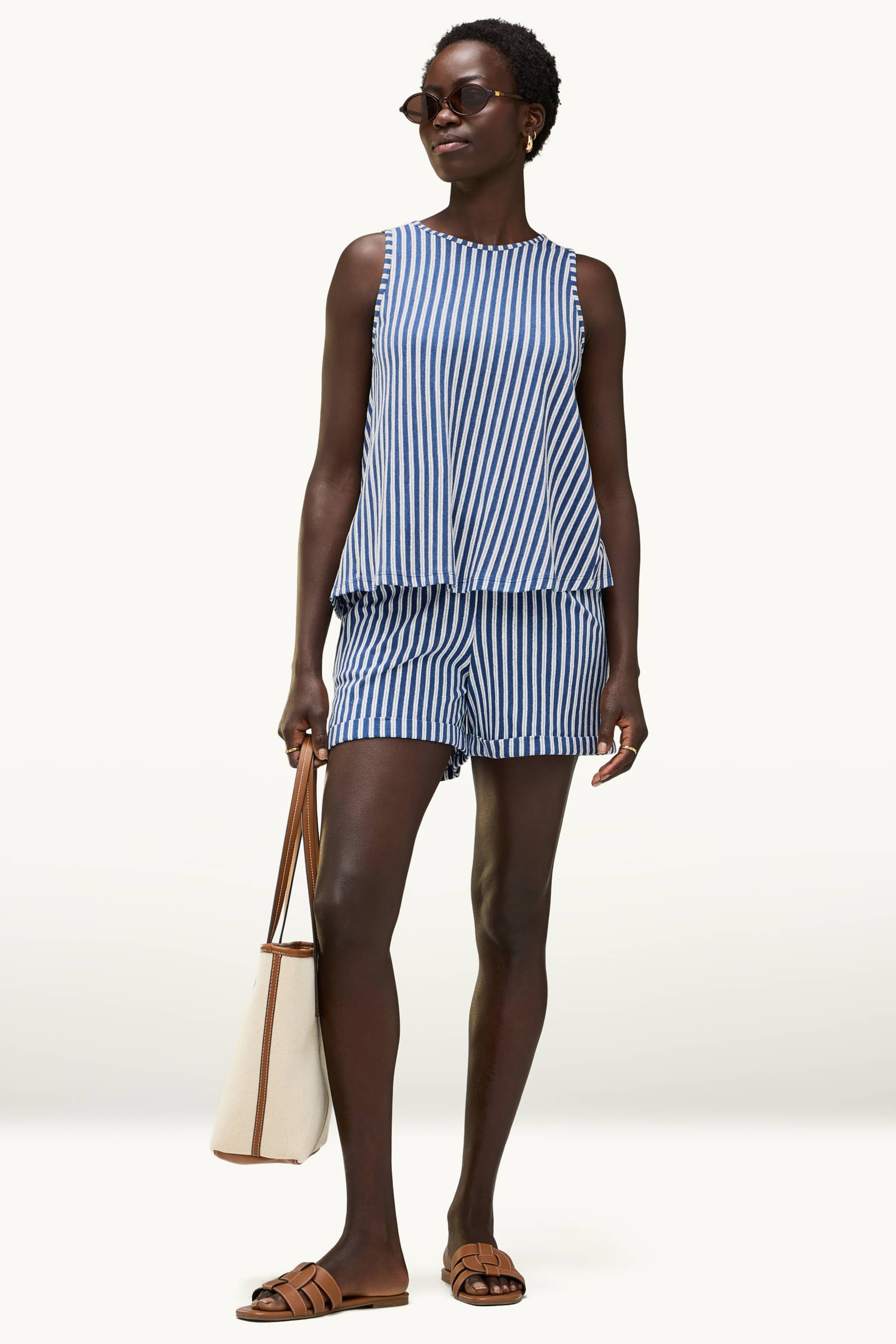 Top - striped blue / white