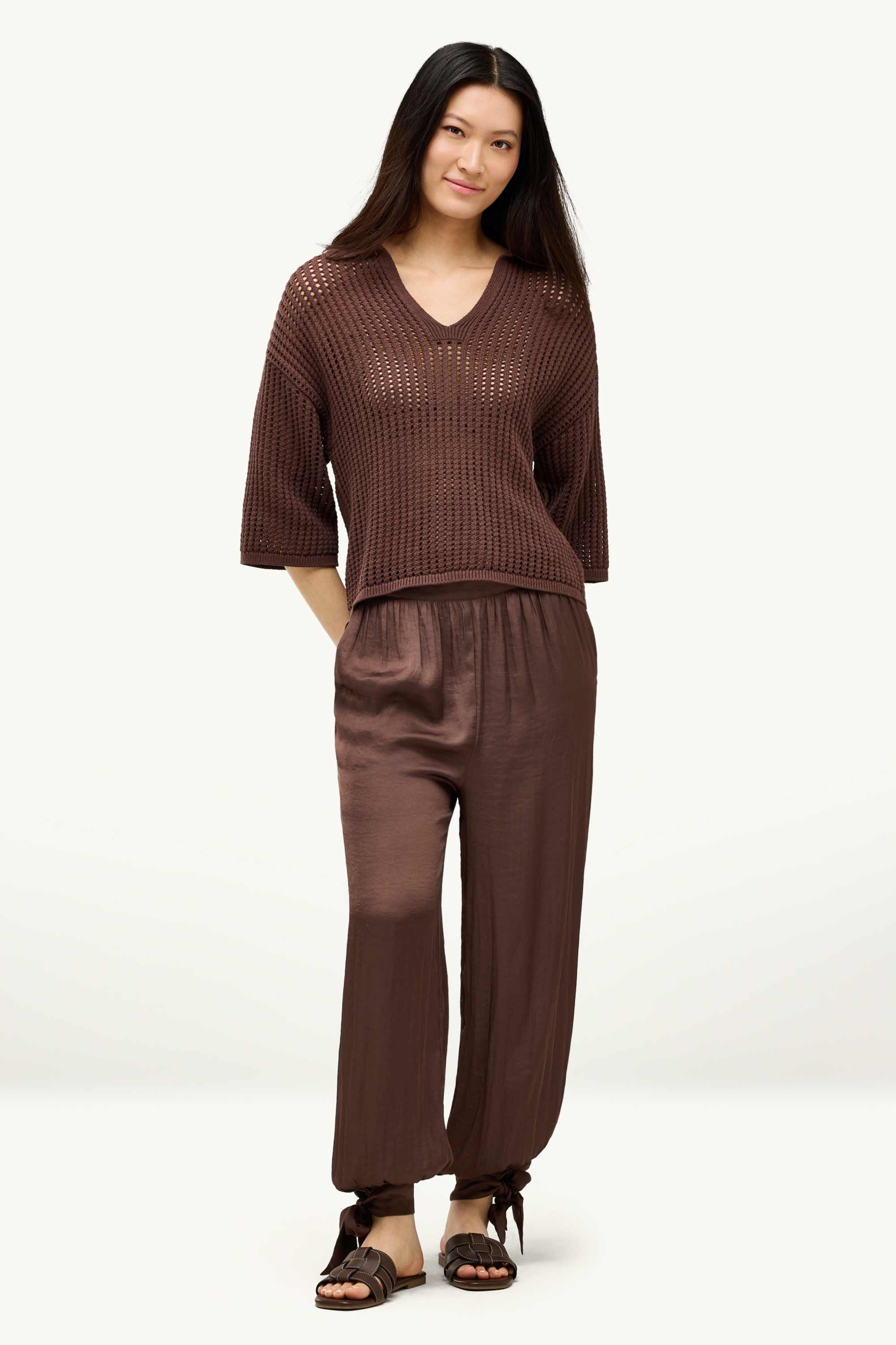 Harem trousers - mid-rise waist - balloon leg dark brown
