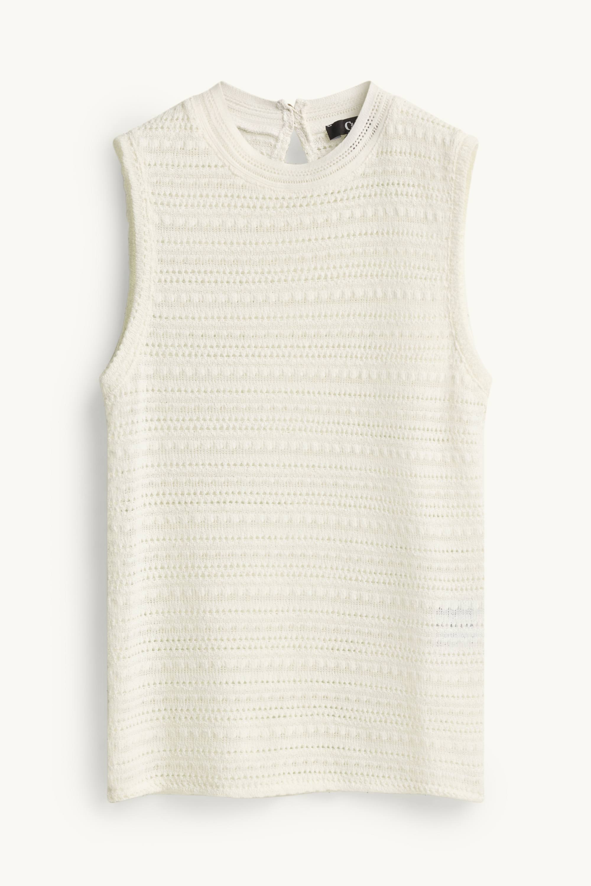 Crocheted top white