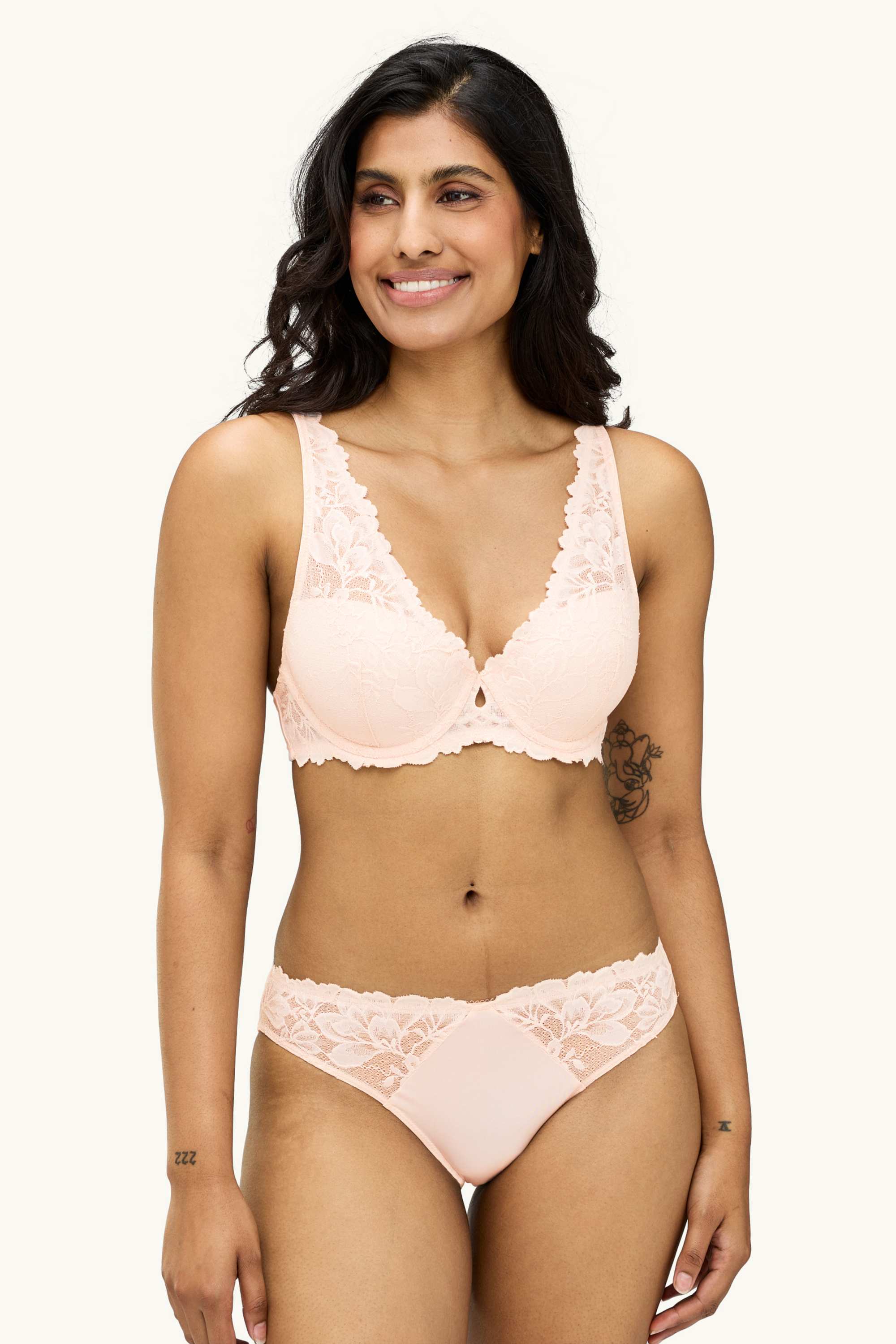 Knickers rose
