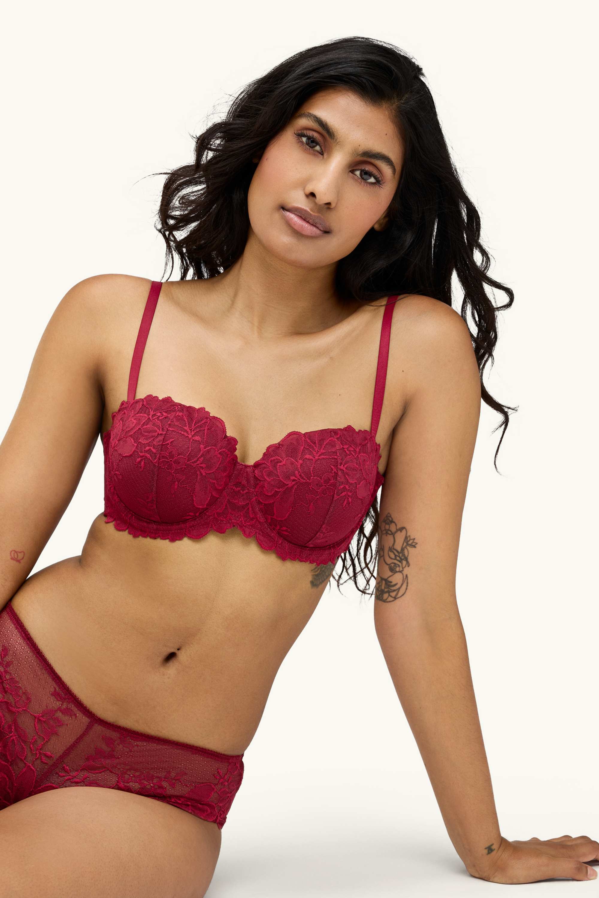 Hipsters dark red