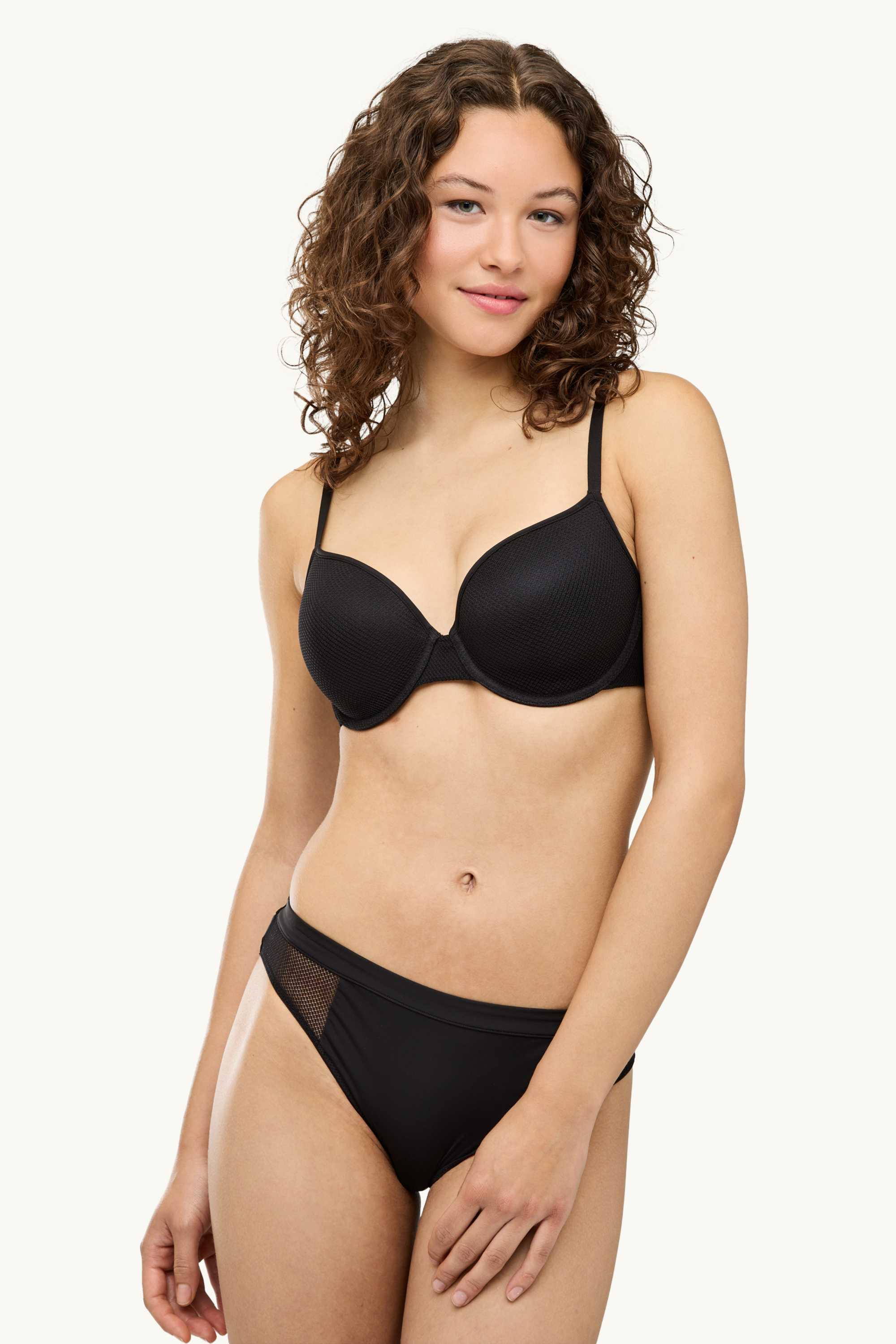 Underwire bra - FULL COVERAGE - padded black