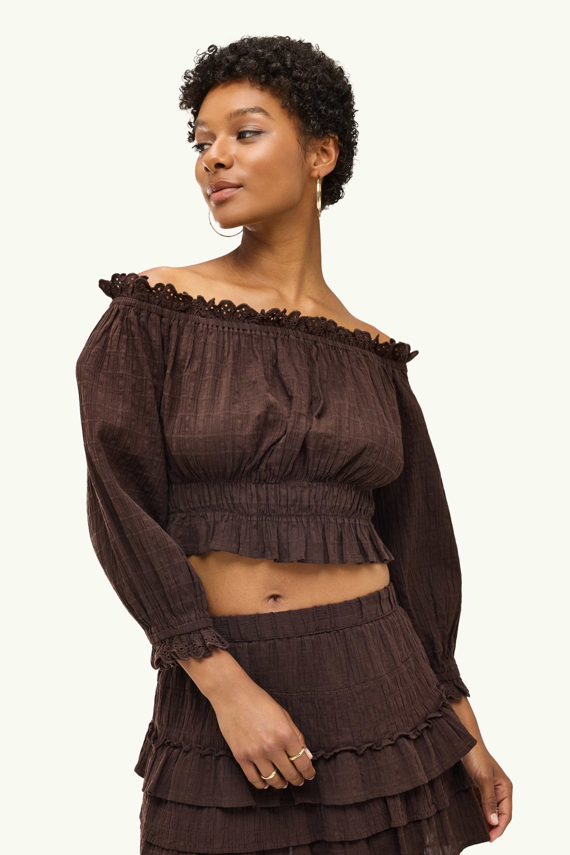 Cropped blouse - smocked dark brown
