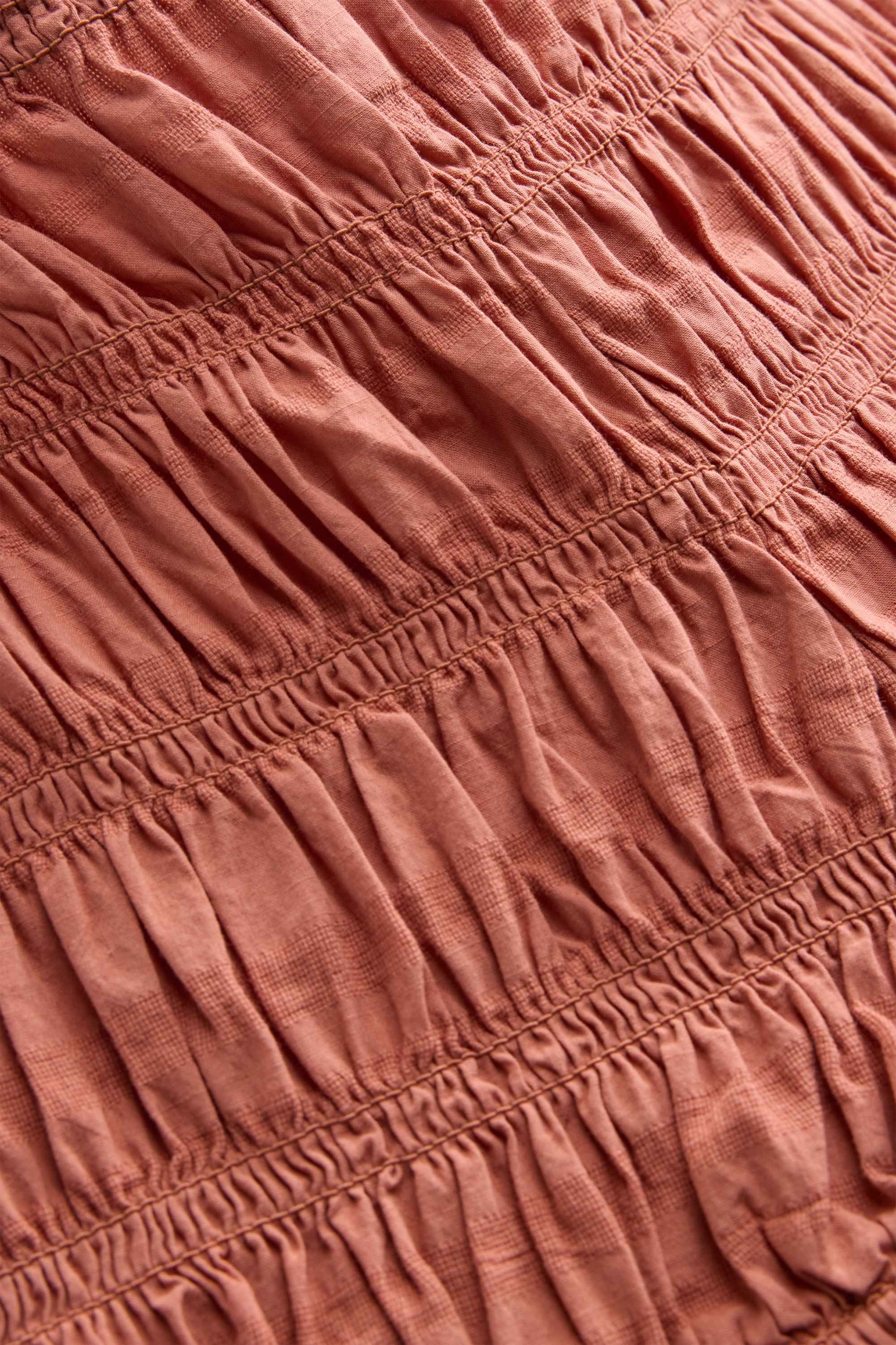 Shorts - mid-rise waist - smocked orange