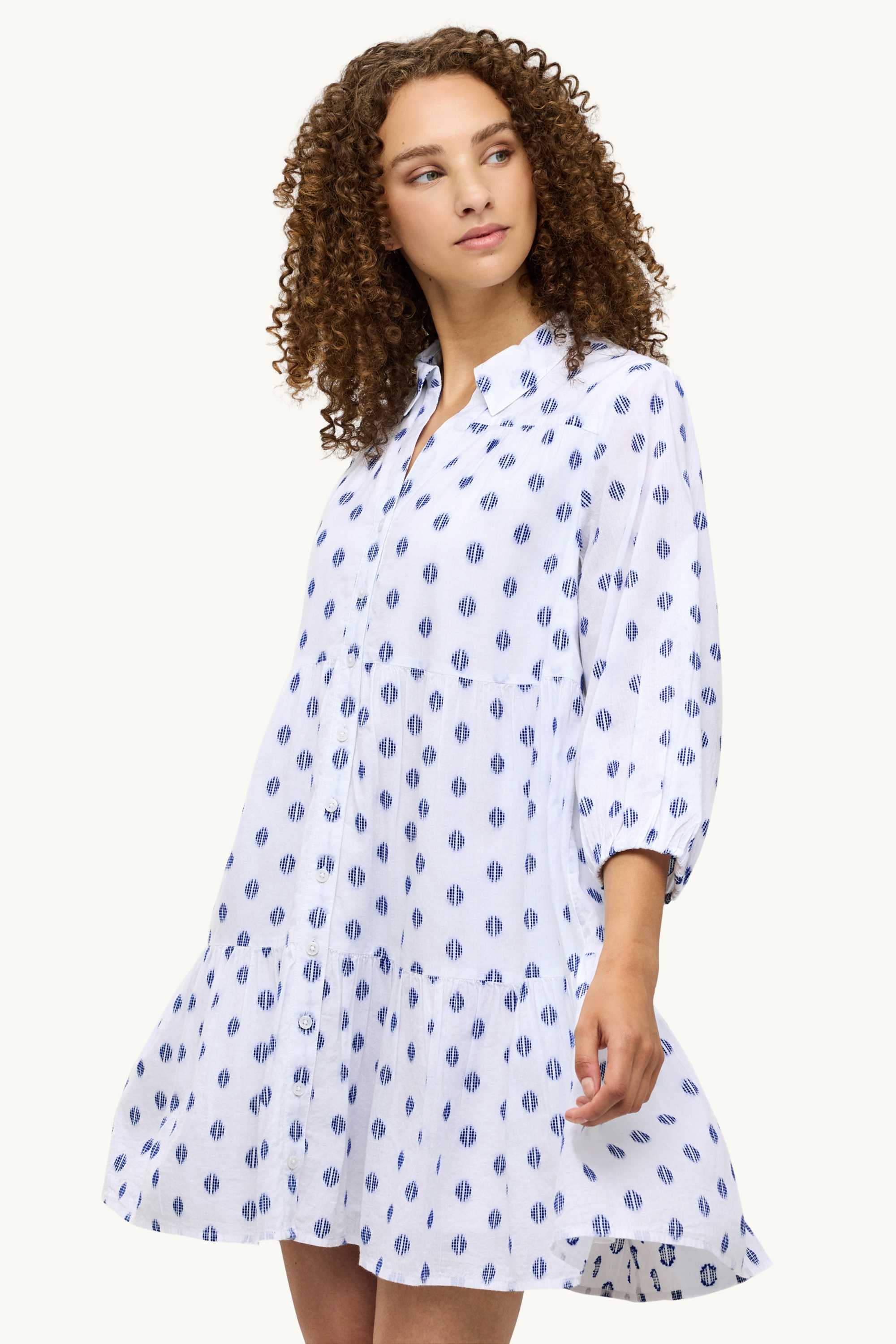 A-line dress - polka dot white / blue