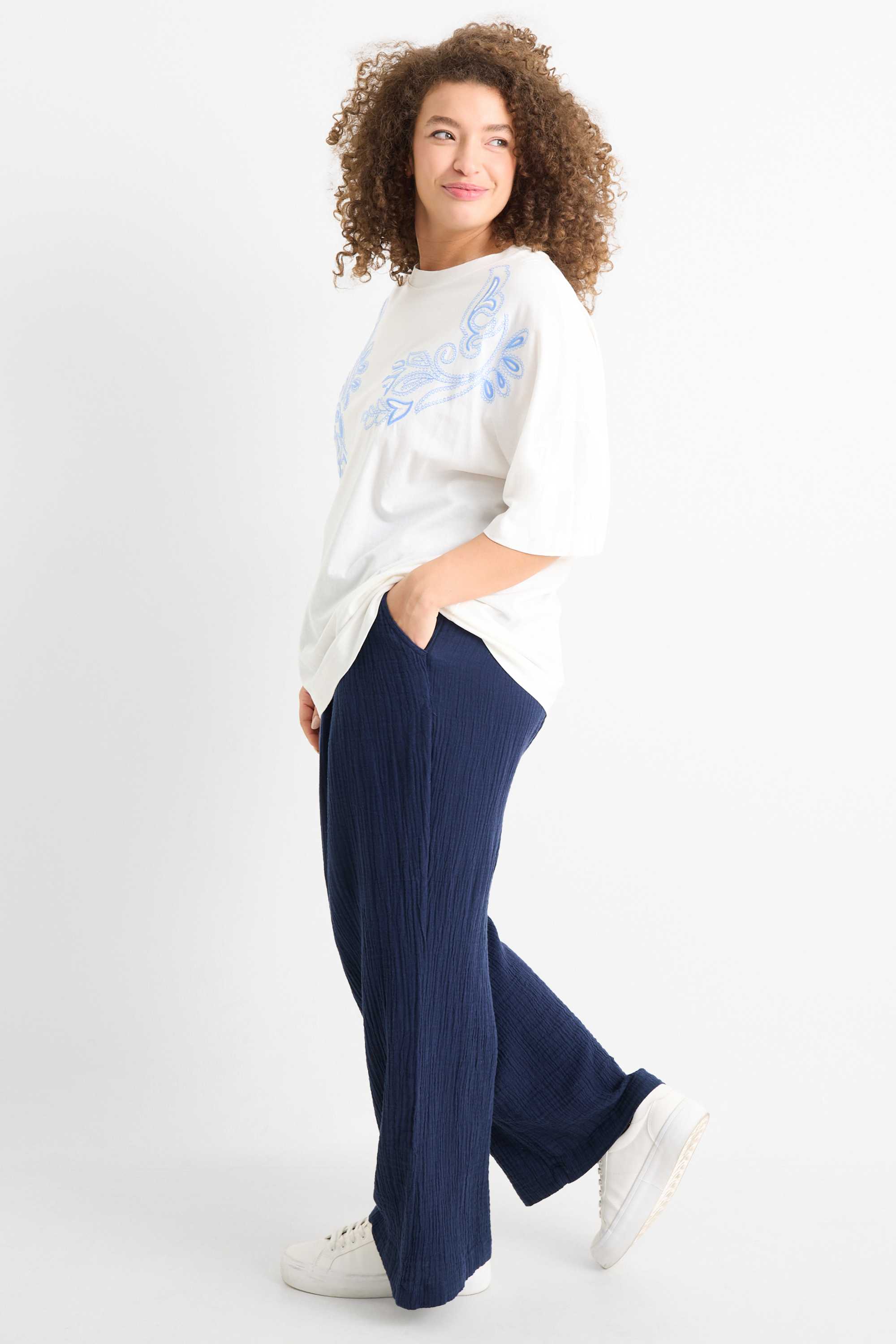 Cloth trousers - high waist - relaxed fit dark blue