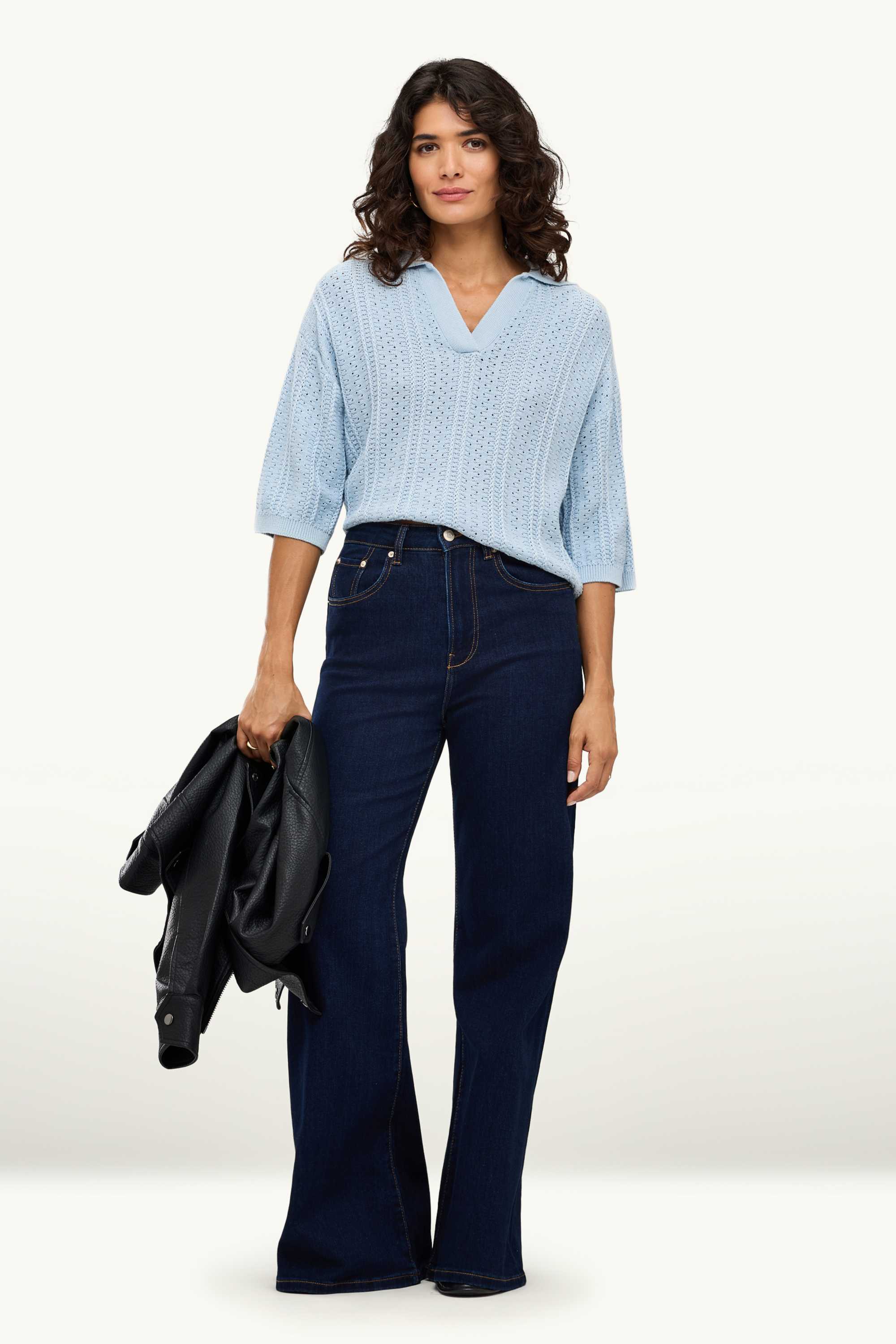 Knitted jumper - short sleeve - textured light blue