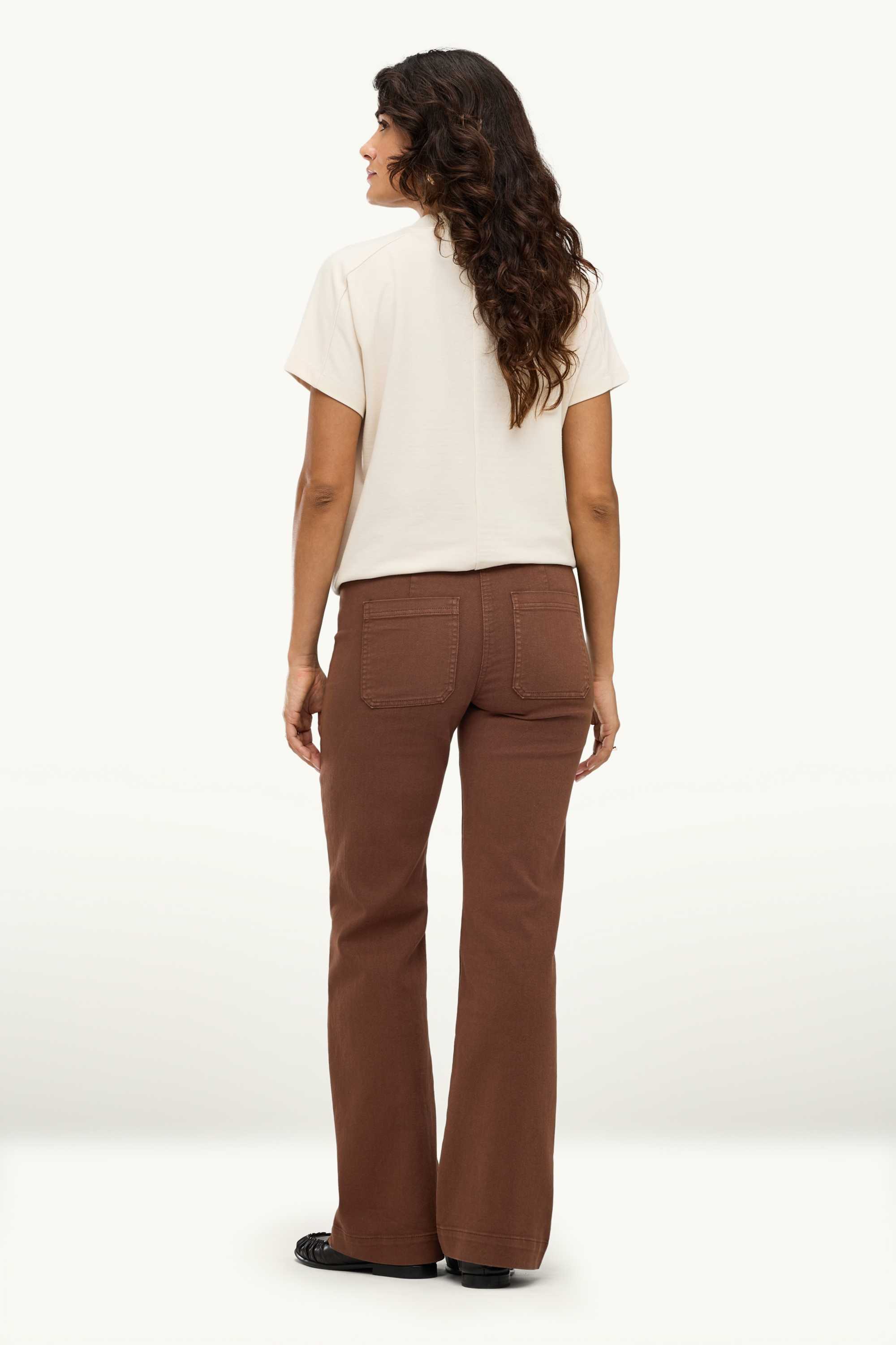 Flared jeans - mid-rise waist brown