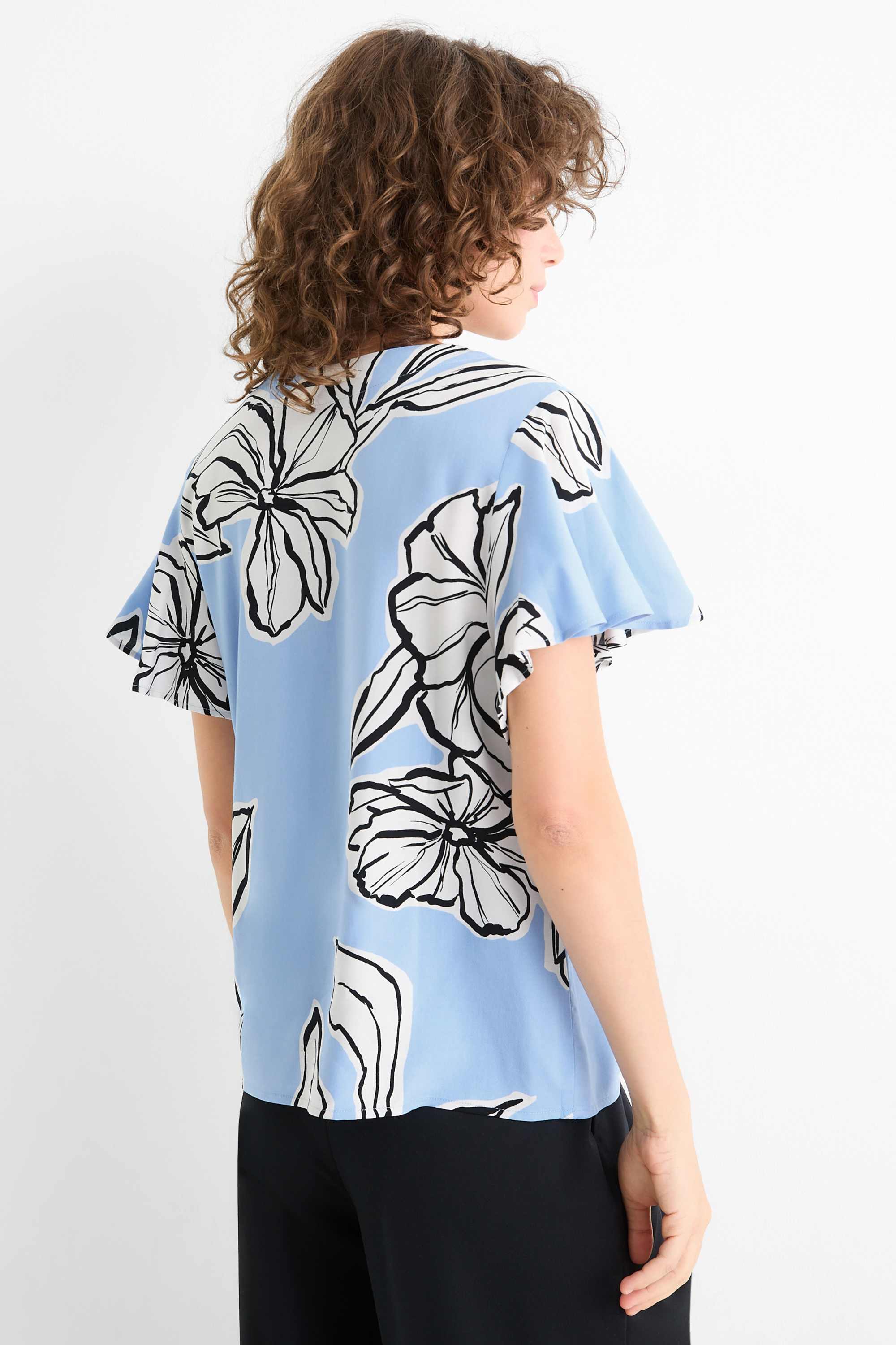 V-neck blouse - floral light blue